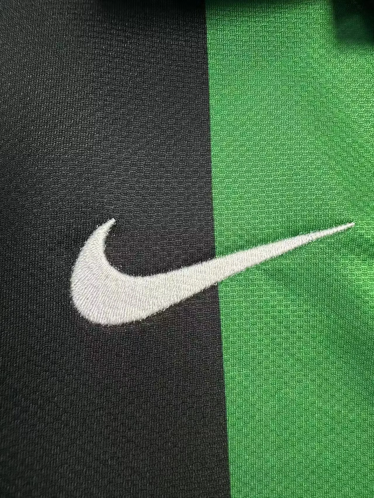 2006-07 Celtics Away Retro Jersey view 7