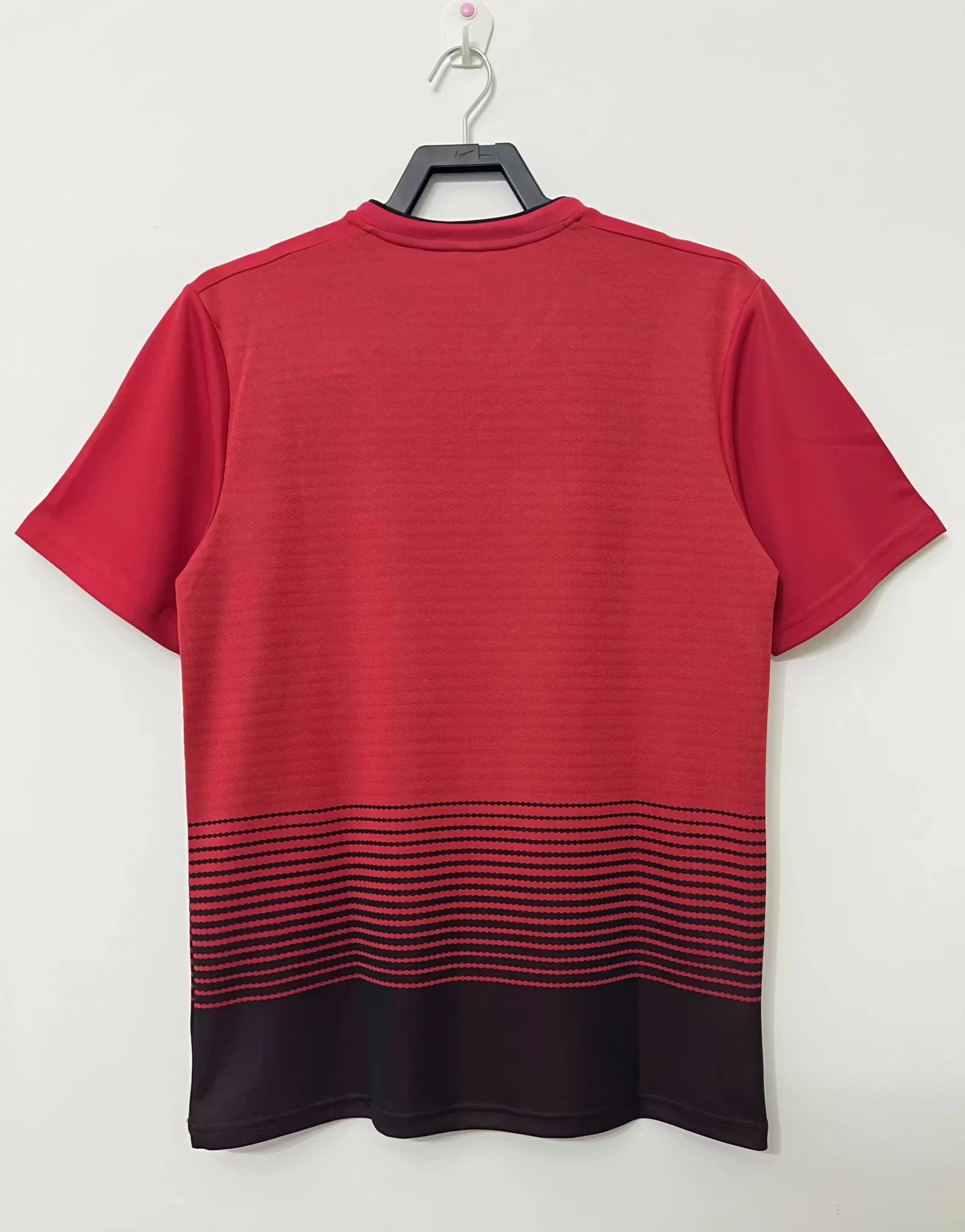 2018-19 Manchester United Home Retro Jersey view 2