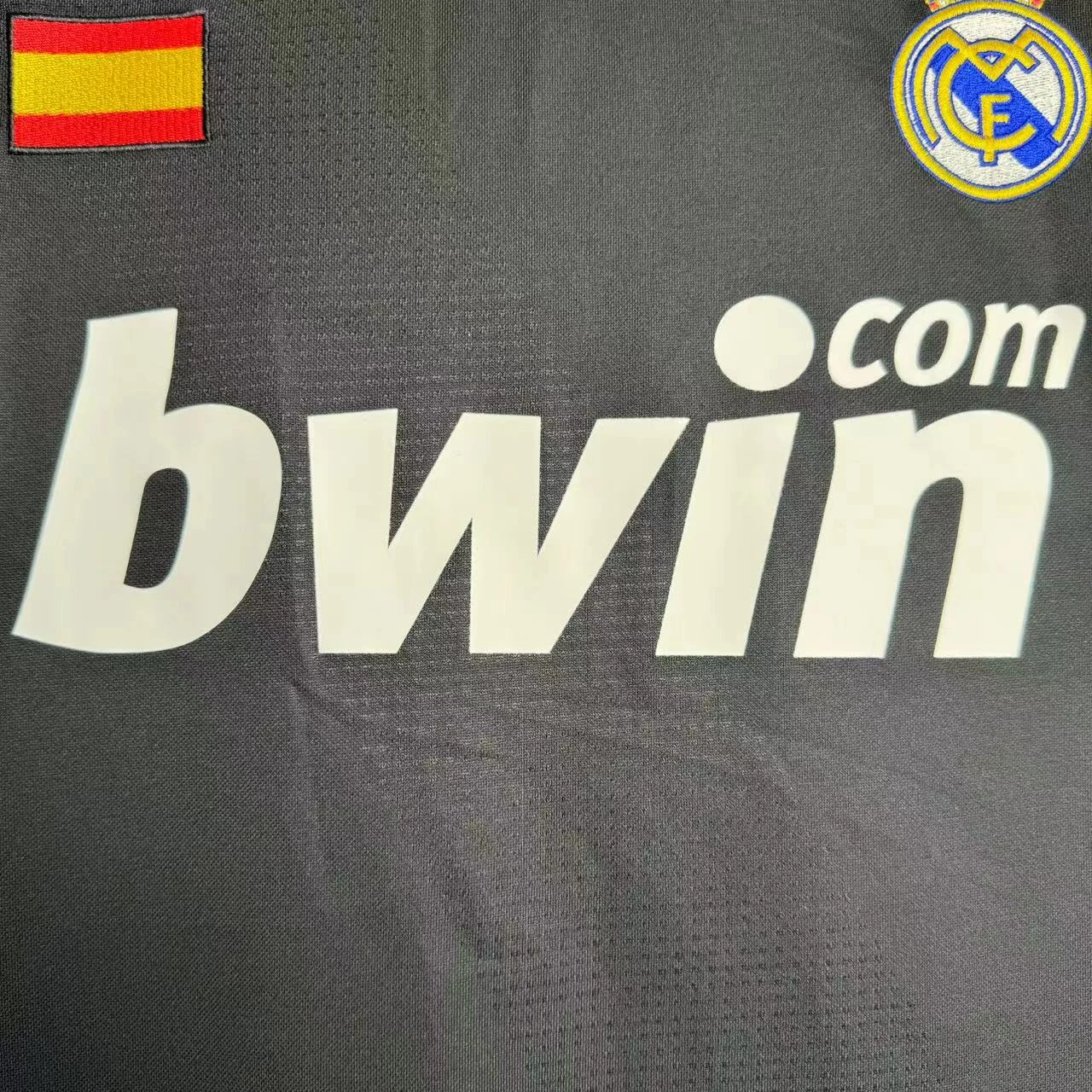 2008-09 Real Madrid Away Retro Jersey view 7