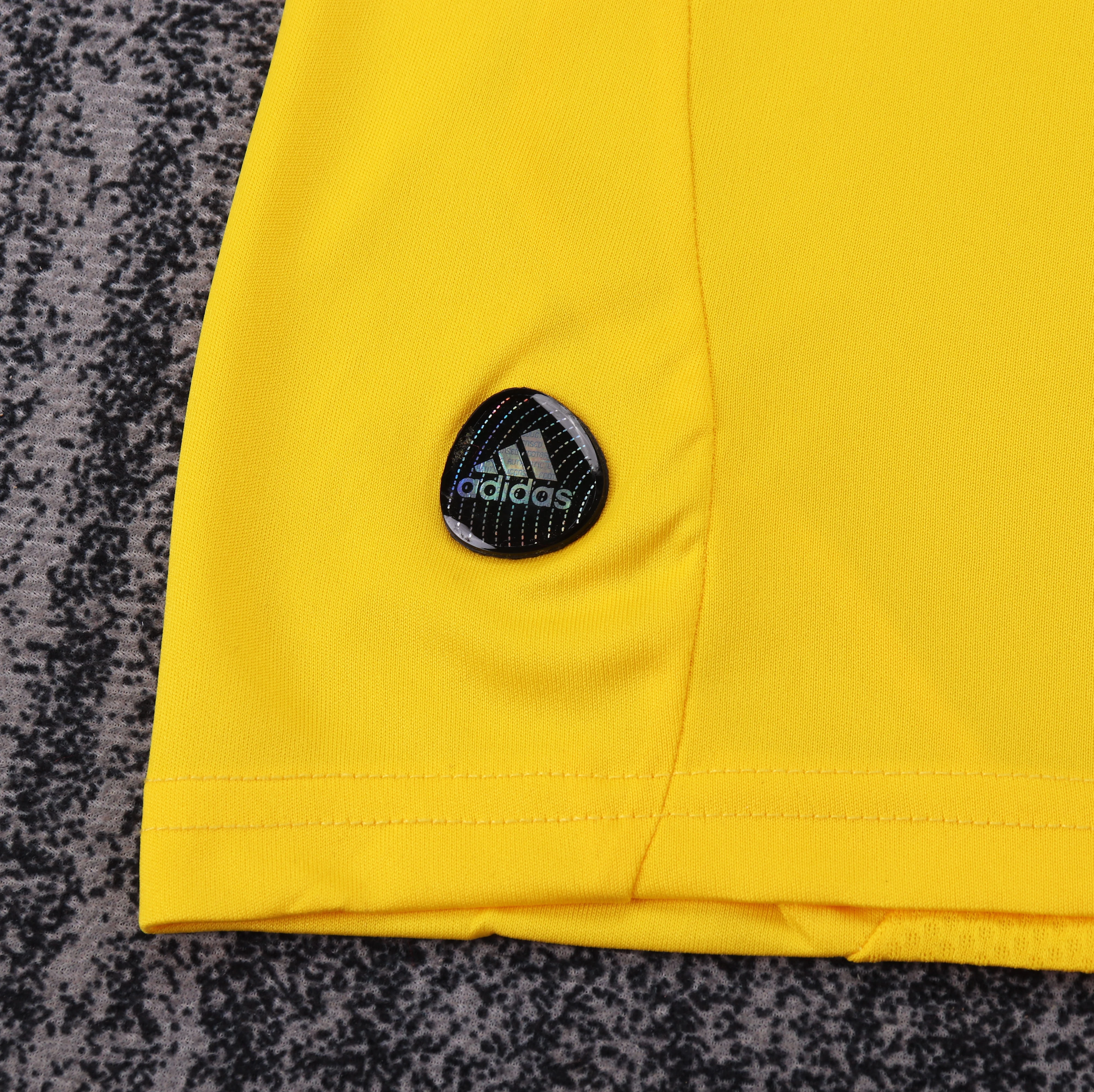 2011-12 Real Madrid Yellow Goalkeeper Retro Shirt - Kids view 6