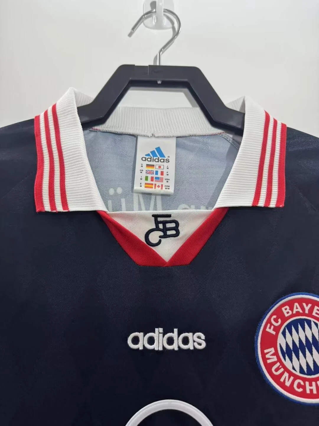 1997-99 Bayern Munich Home Retro Jersey view 8