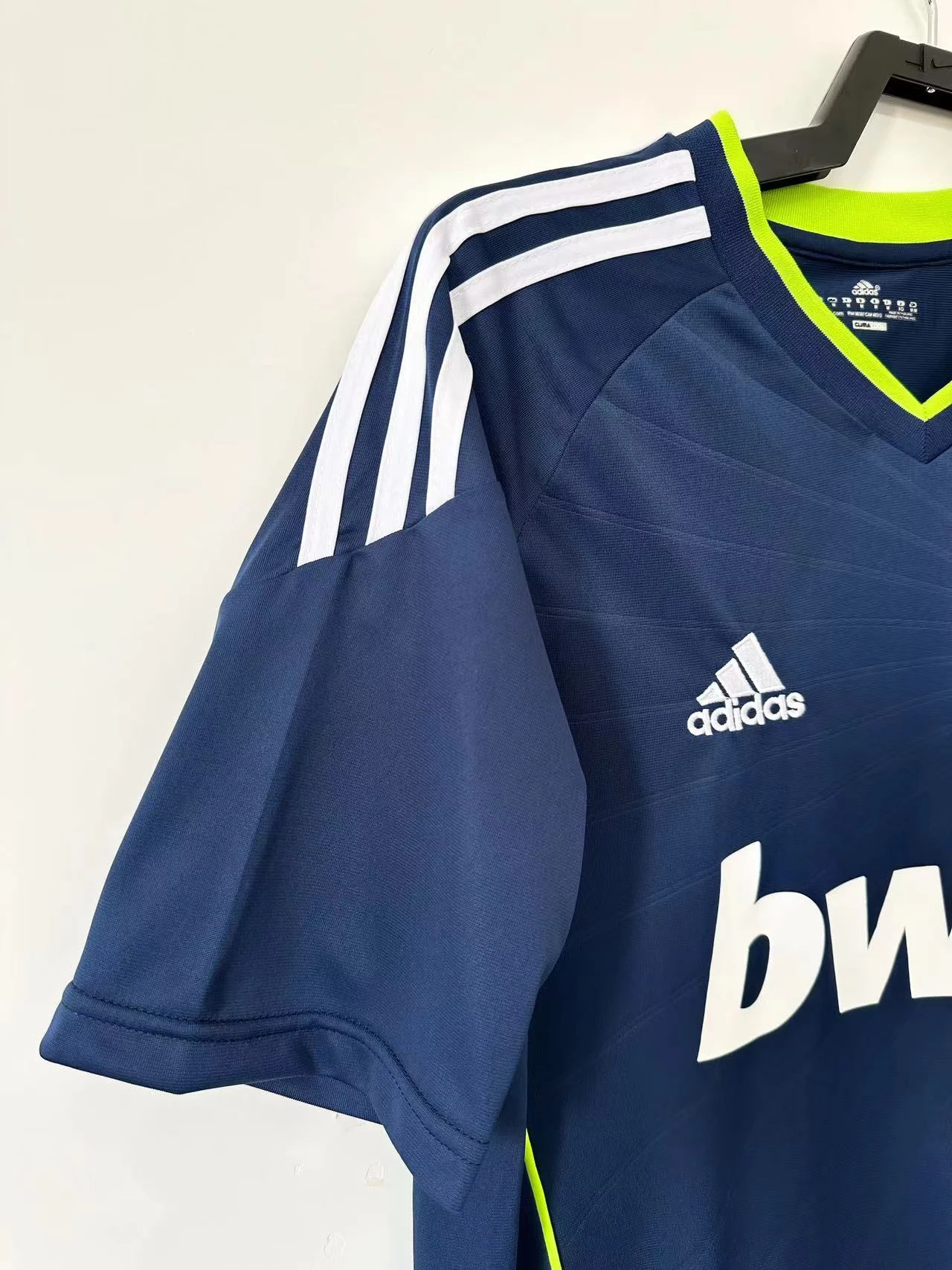 2010-11 Real Madrid Away Retro Jersey view 11