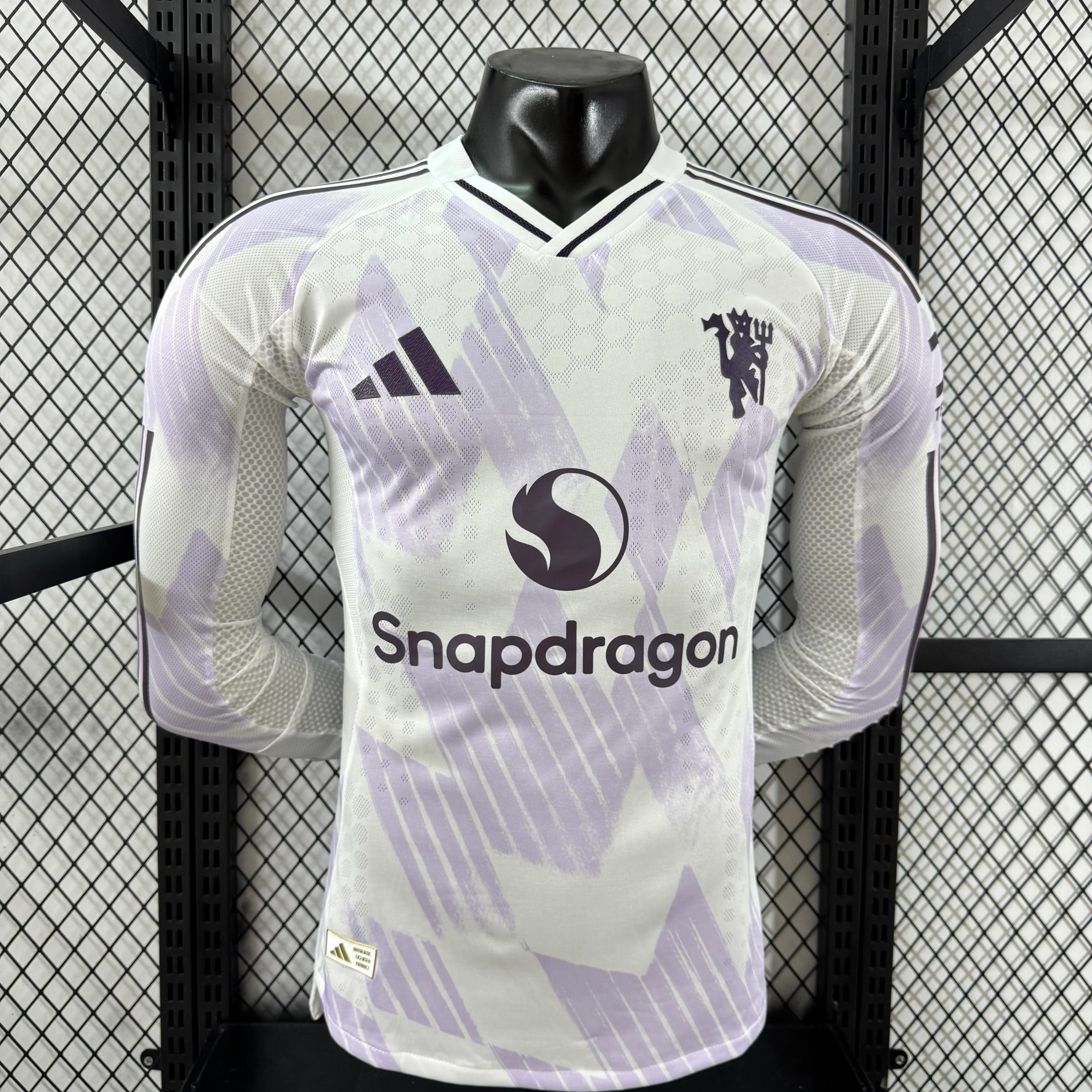 2025-26 Manchester City Away Long-Sleeve Jersey – Player Version view 10