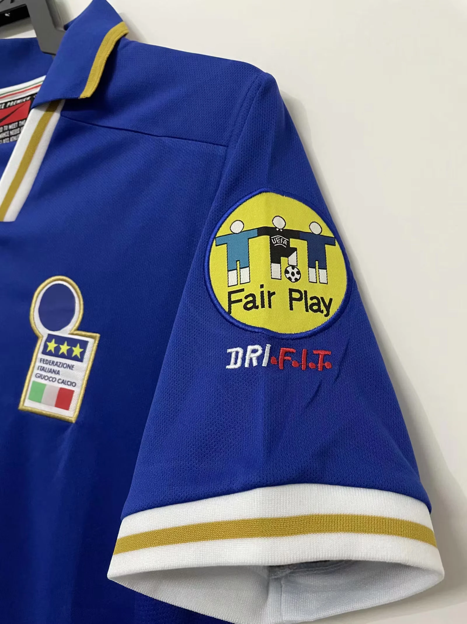 1996 Italy Home Retro Jersey view 8