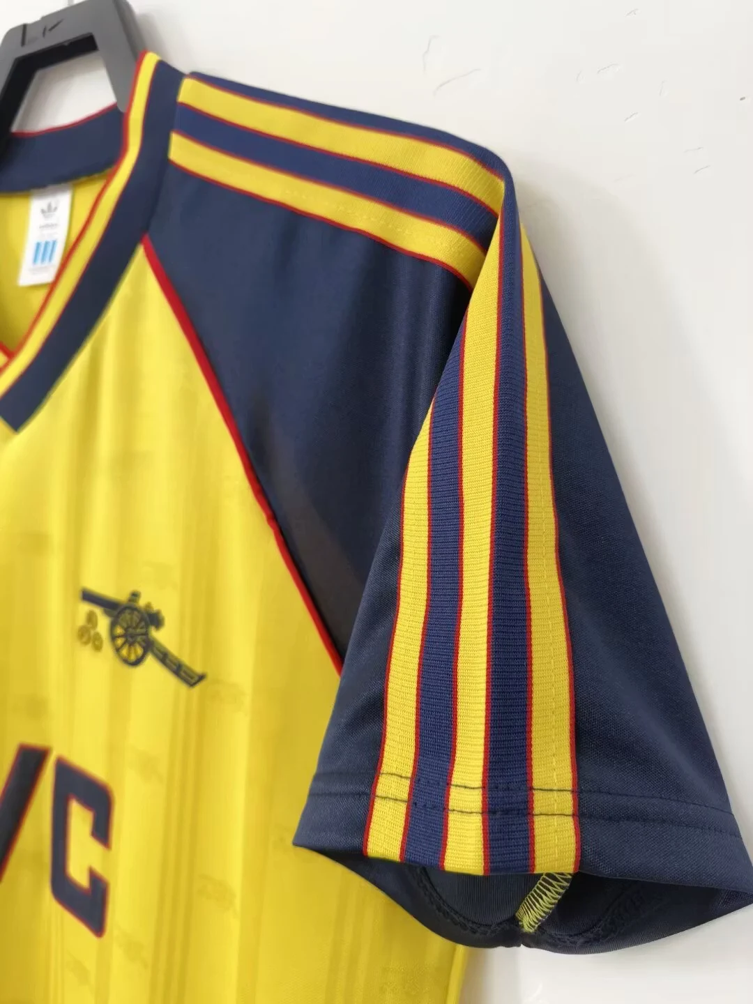 1988-90 Arsenal Away Retro Kit view 3