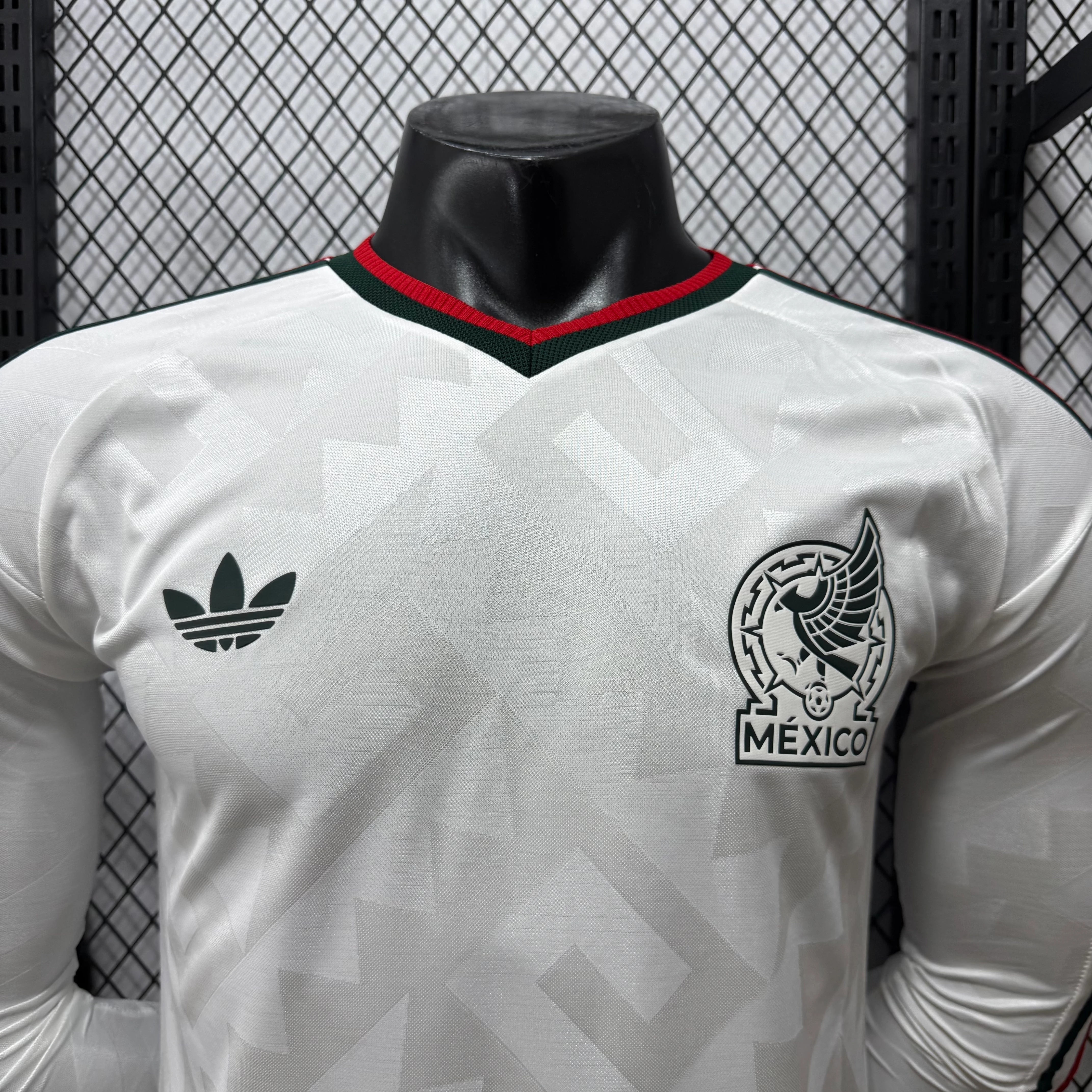 2026-27 Mexico Away Long-Sleeve Jersey - Player Version view 3