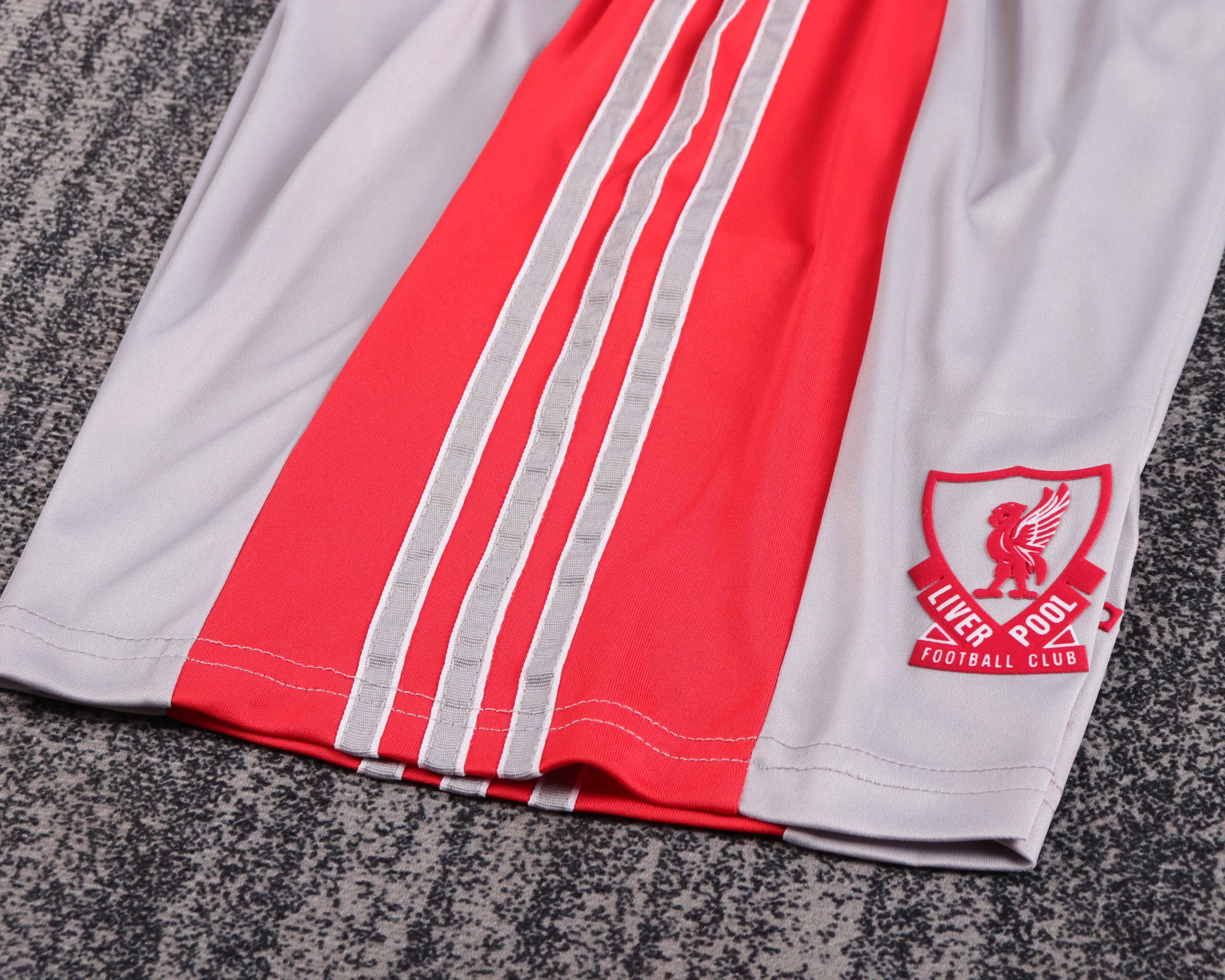 1989-91 Liverpool Away Retro Shirt - Kids Sizes view 4