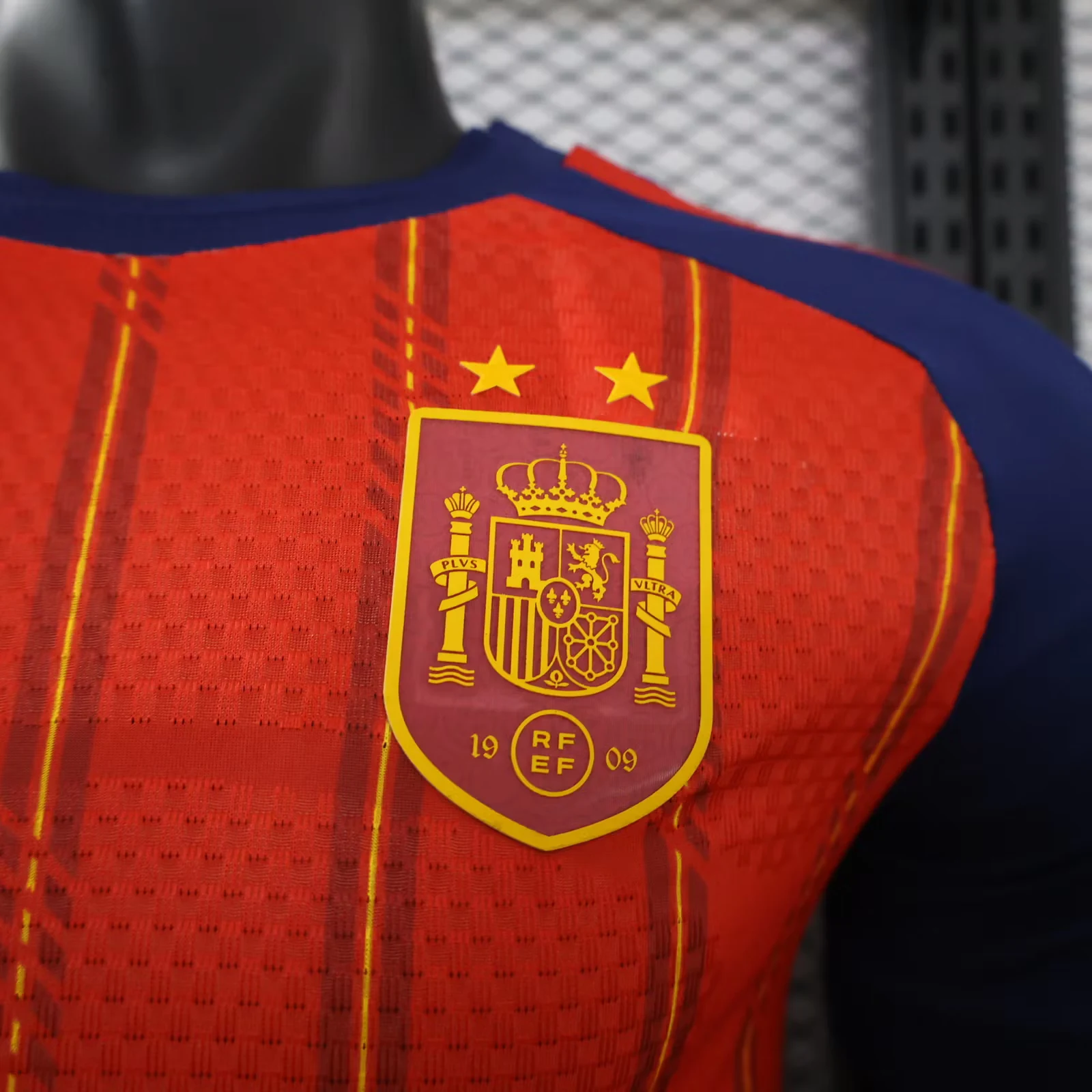 2026-27 Spain Home Jersey (with two stars) – Player Version view 5