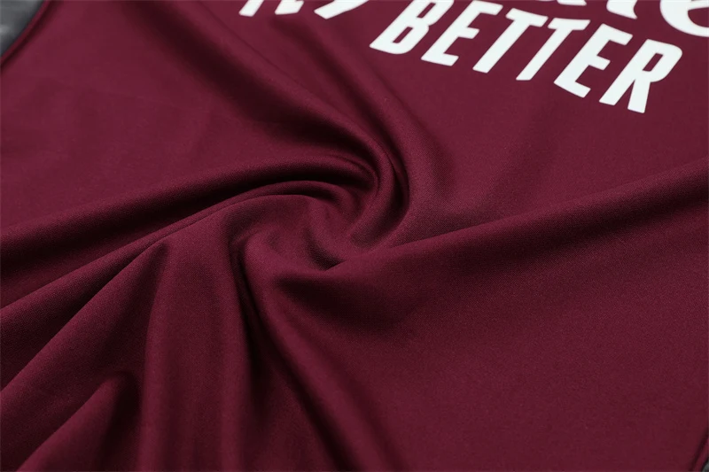 2025-26 Arsenal Red Half-Zip Training Jersey view 8