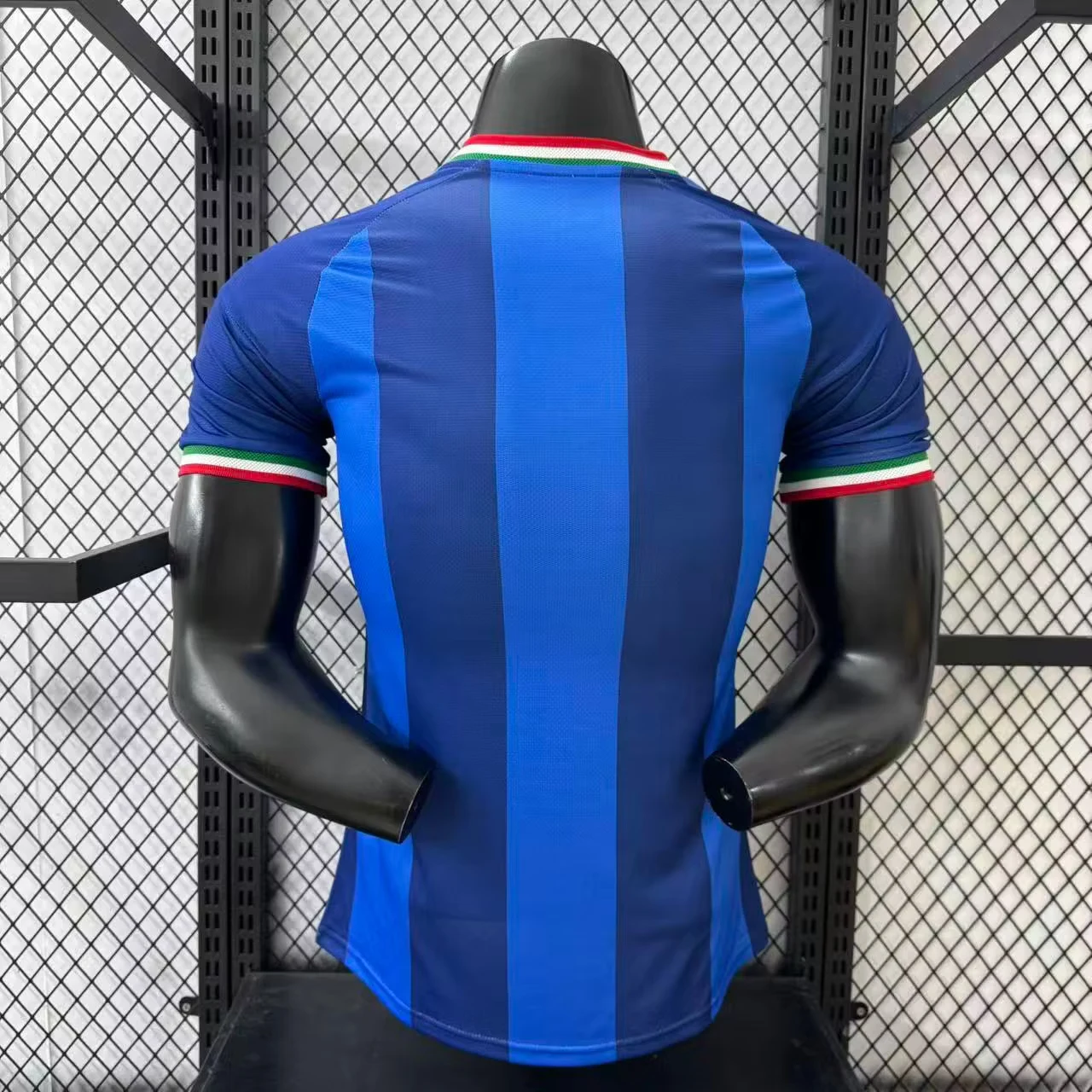 2026-27 Italy Special Edition Jersey – Player Version view 2