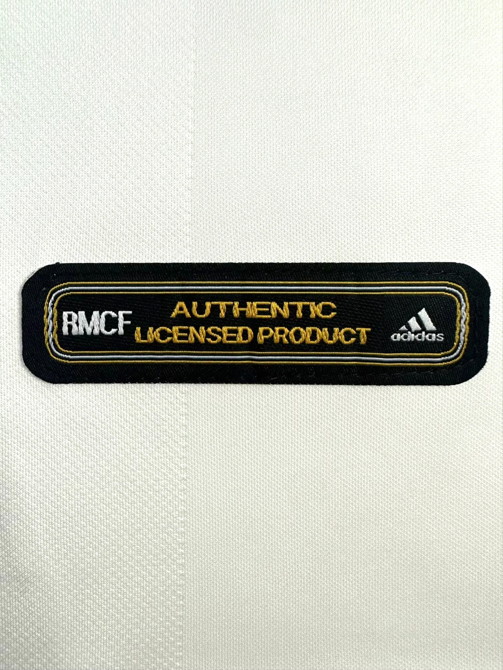 2001-02 Real Madrid Home Retro Jersey view 5