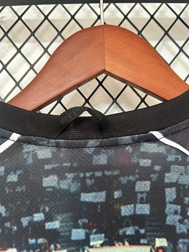 2025-26 Paris Saint-Germain Commemorative Jersey - Fan Edition view 3