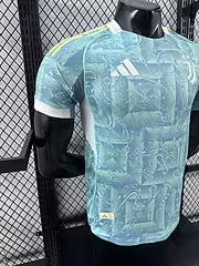 2025-26 Juventus Away Shirt - Players view 6