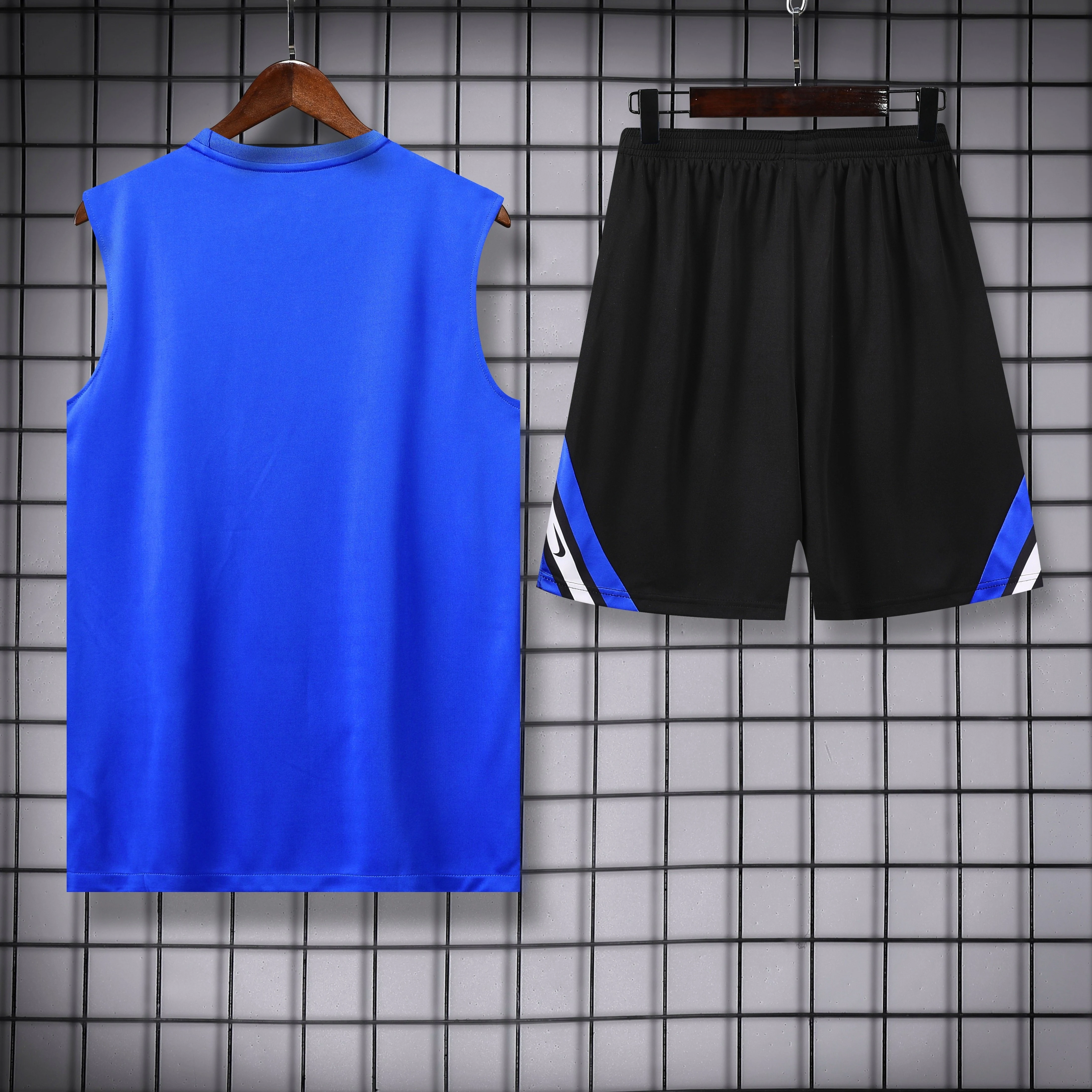 2025-26 Inter Milan Training Vest view 2
