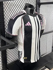 2025-26 Juventus Home Shirt - Player Edition view 6