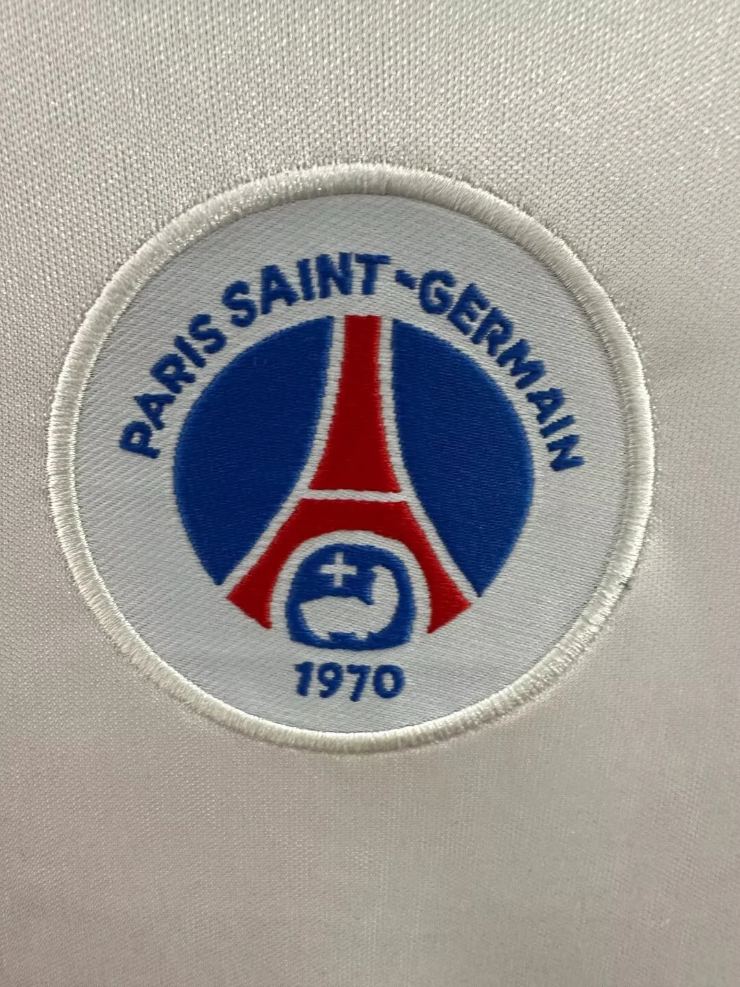 1998-99 Paris retro away jersey view 8