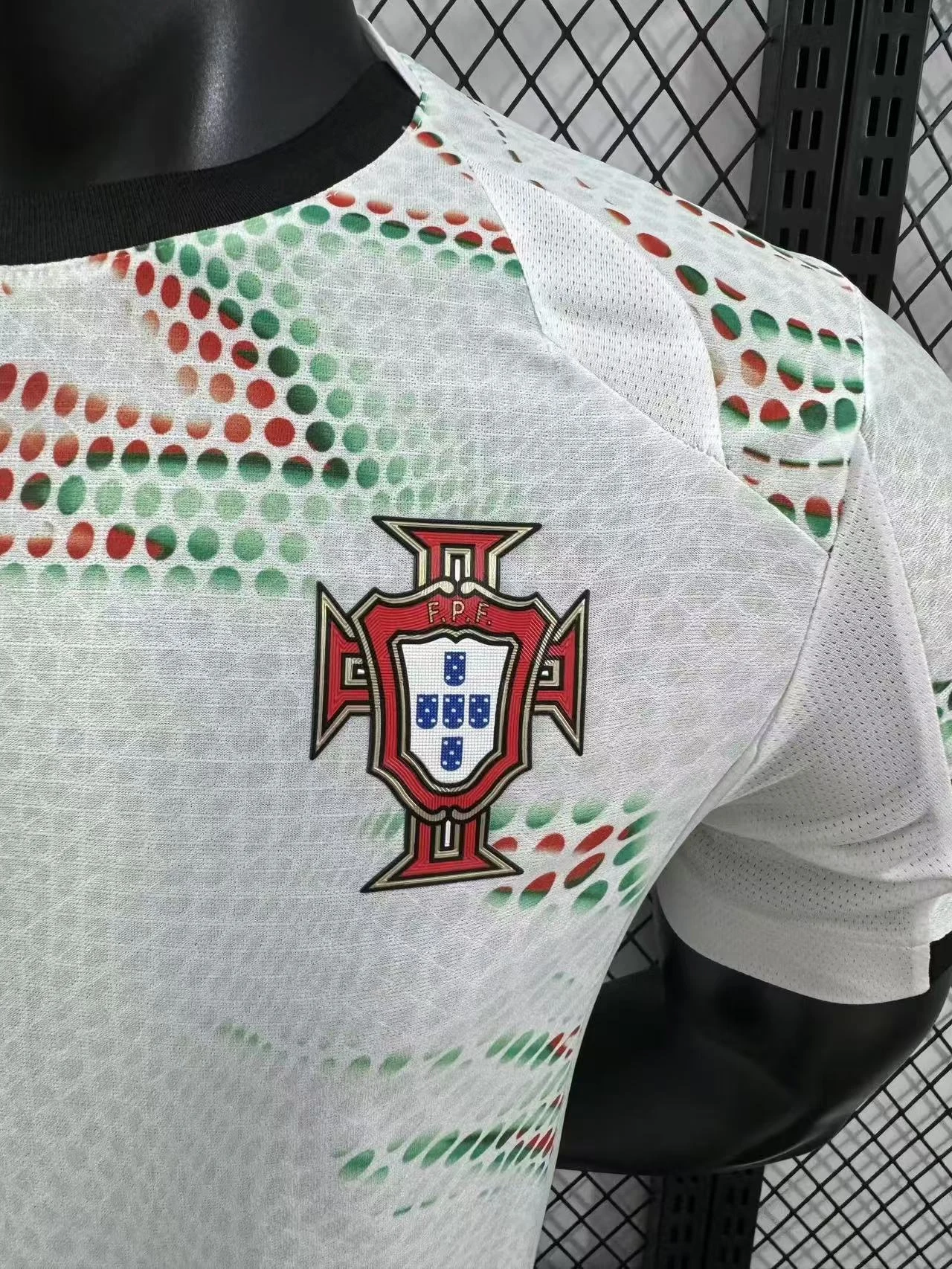 2025-26 Portugal Away Shirt - Player Edition view 5