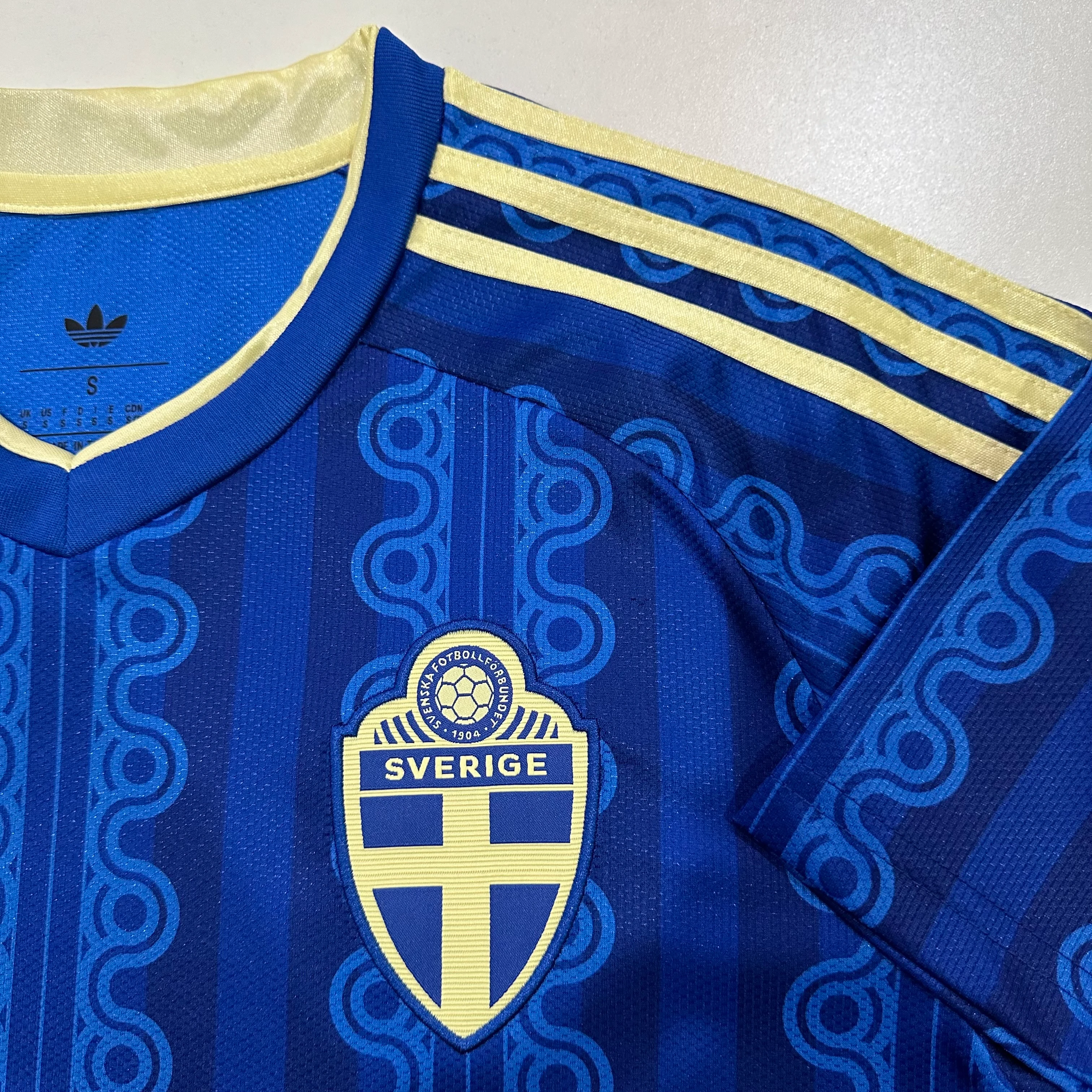 2026-27 Sweden Away Jersey view 7