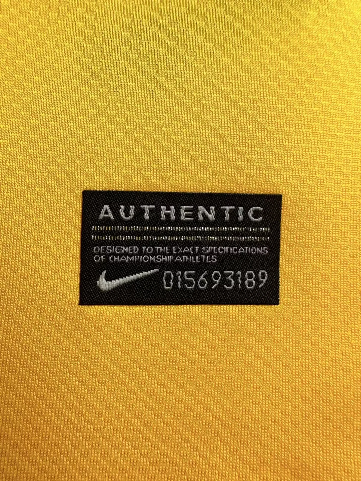 2010 Brazil Home Retro Jersey view 4