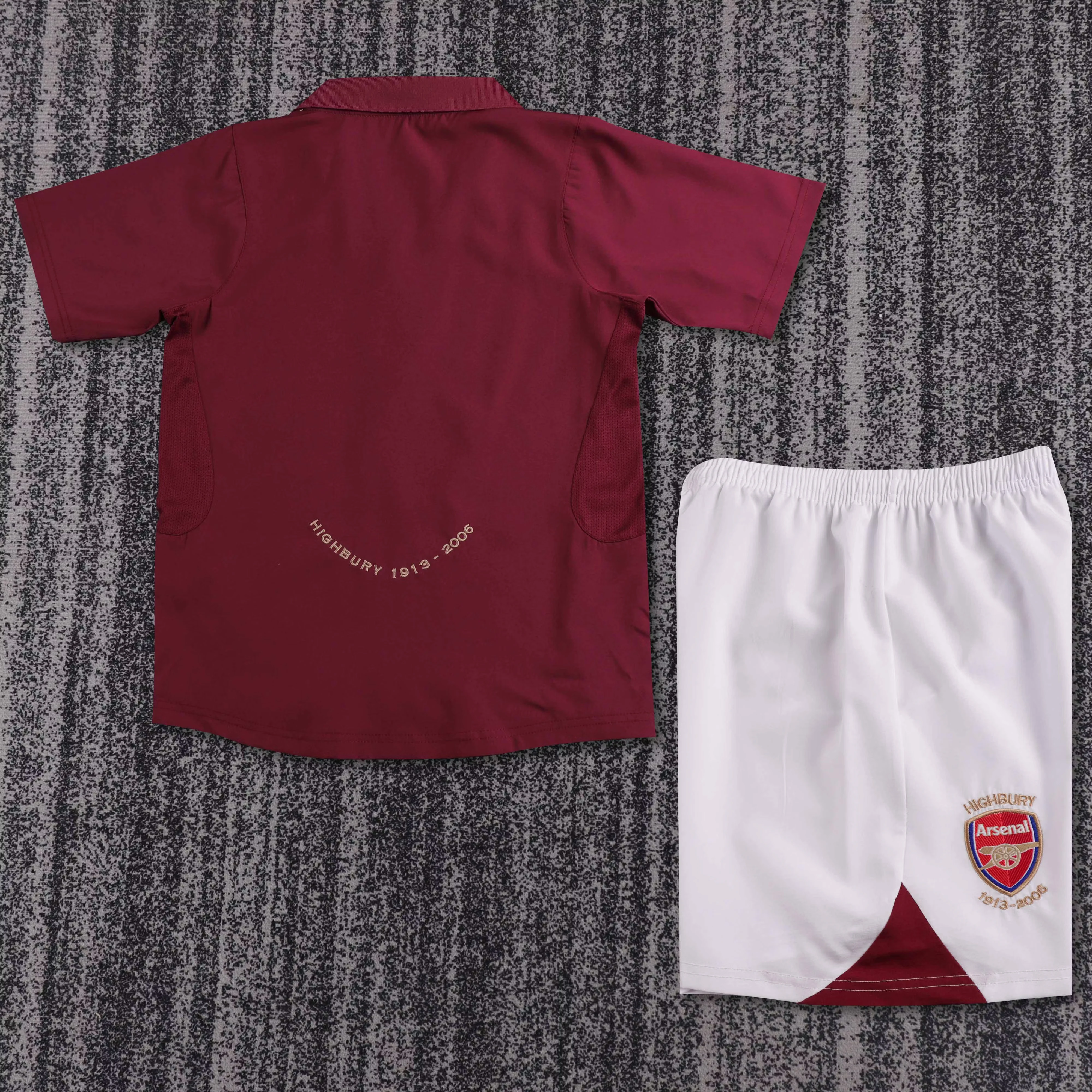 2005-06 Arsenal Home Retro Shirt - Kids Sizes view 2