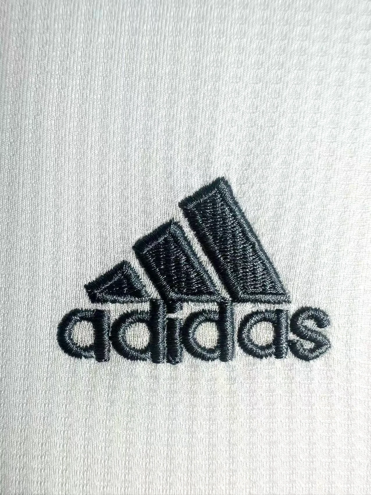 2015-16 Real Madrid Home Retro Jersey view 5
