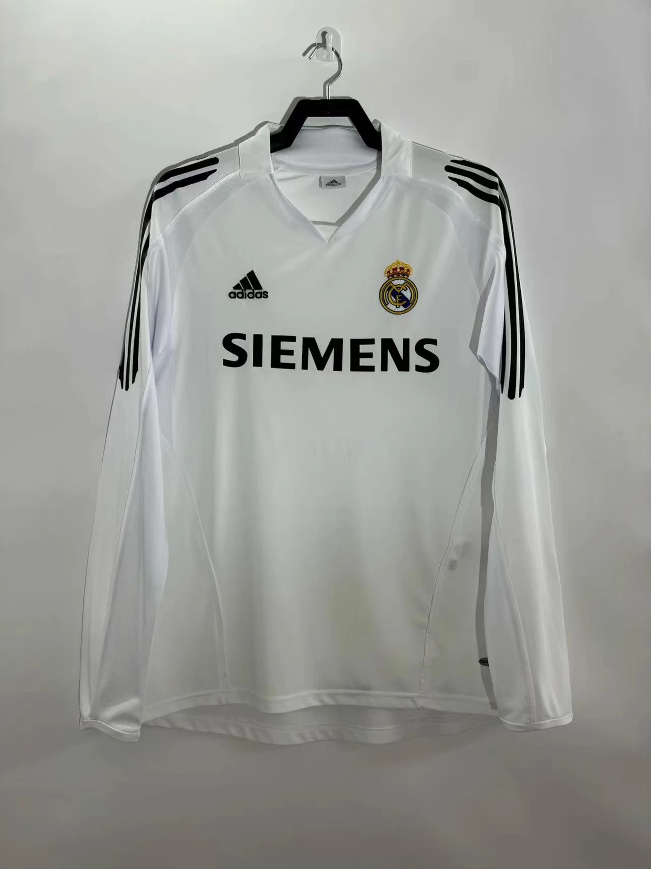 2005-06 Real Madrid Home Long Sleeve Retro Jersey