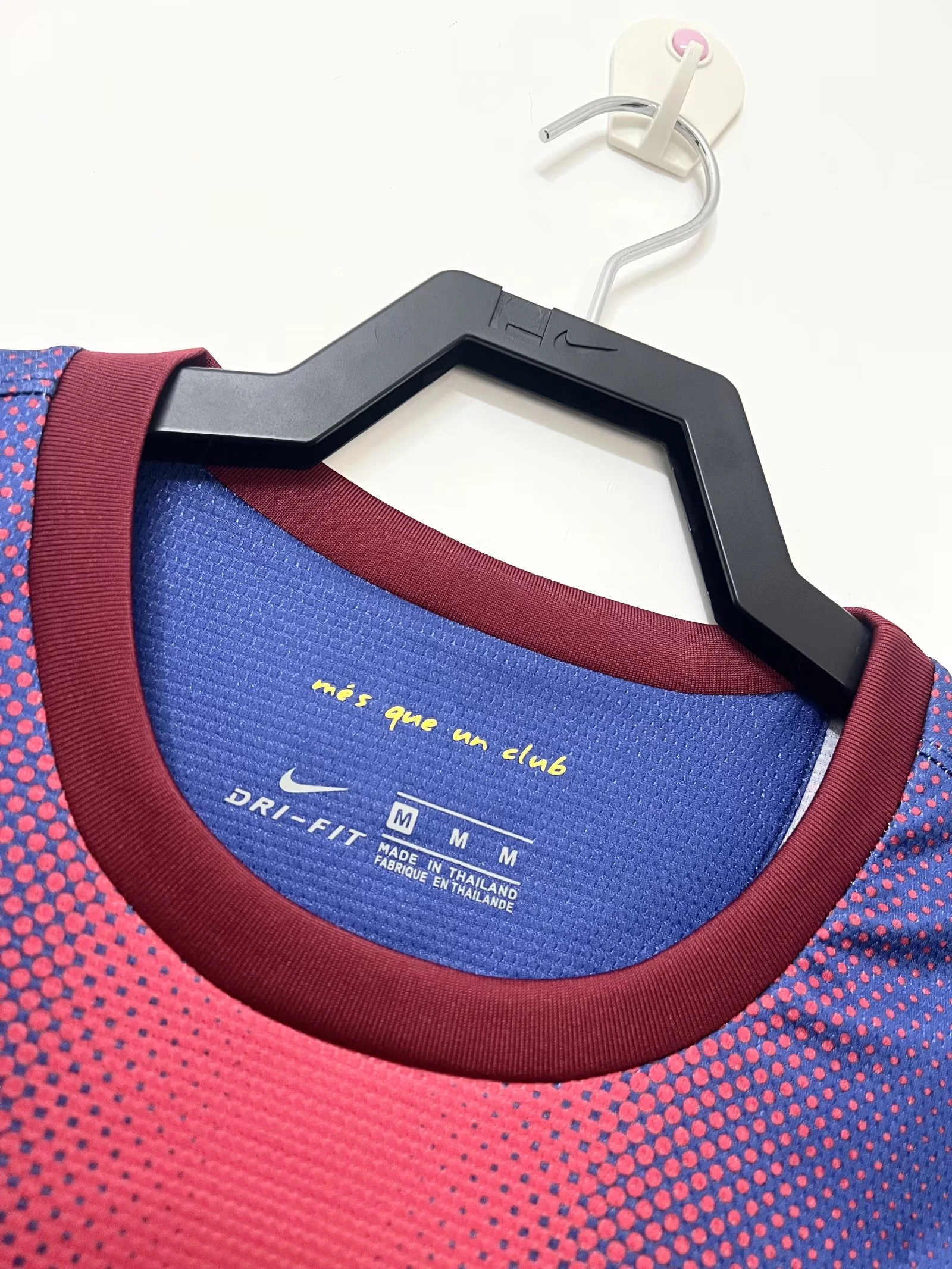 2012-13 Barcelona Home Retro Jersey view 7