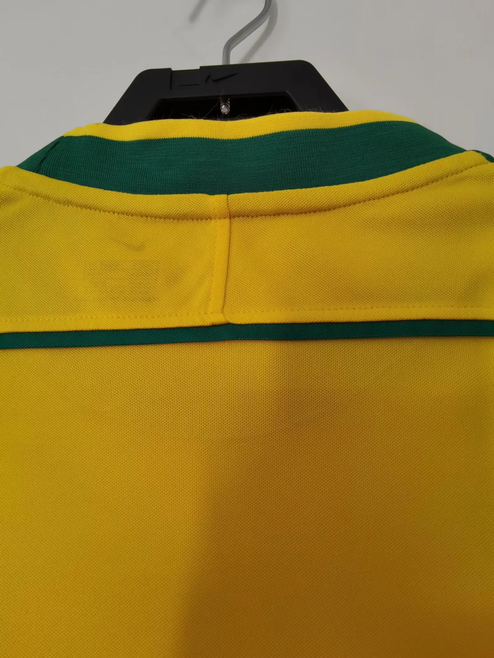 1998 Brazil Home Retro Jersey view 4