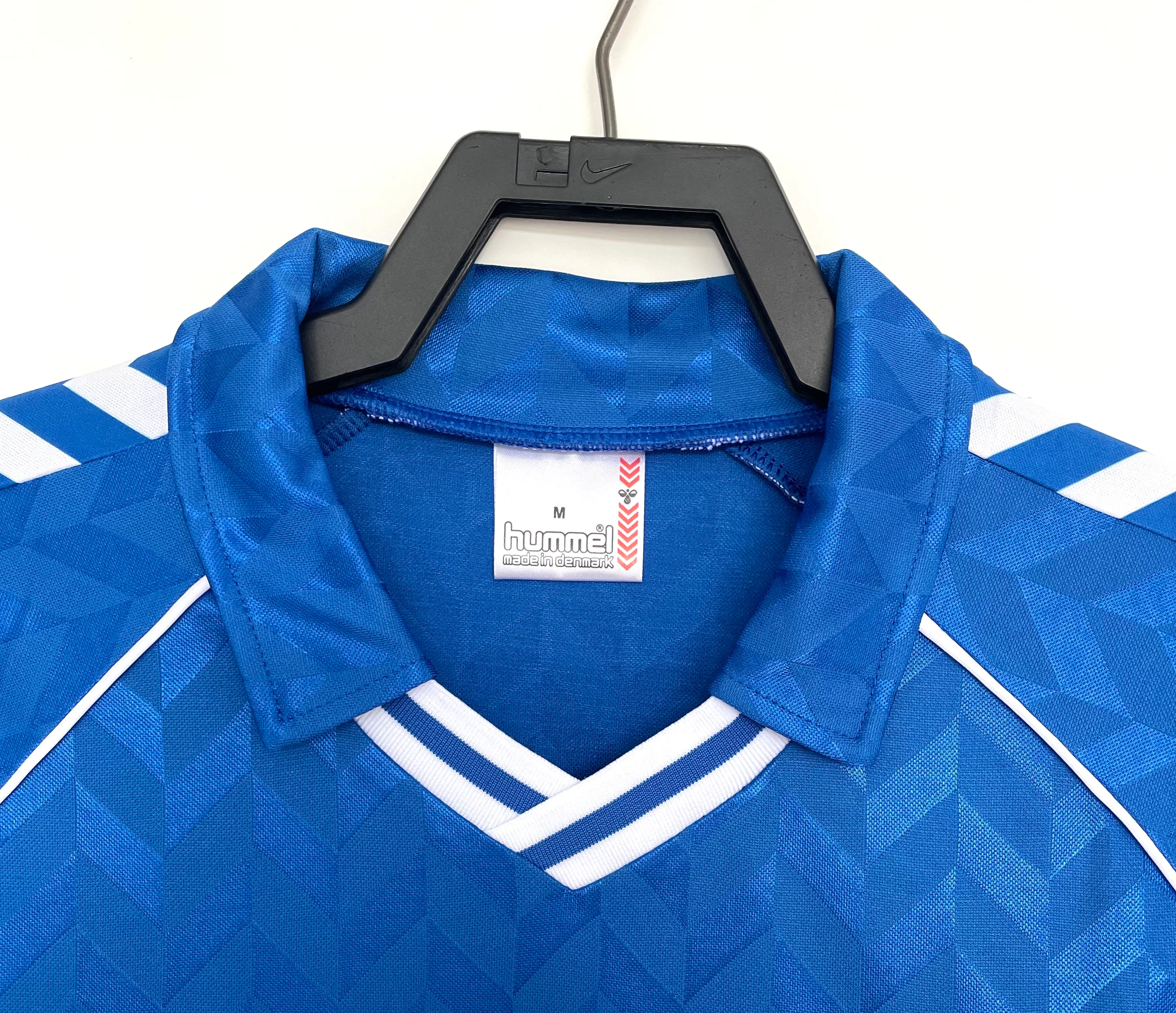 1986-87 Real Madrid Away Retro Jersey view 6