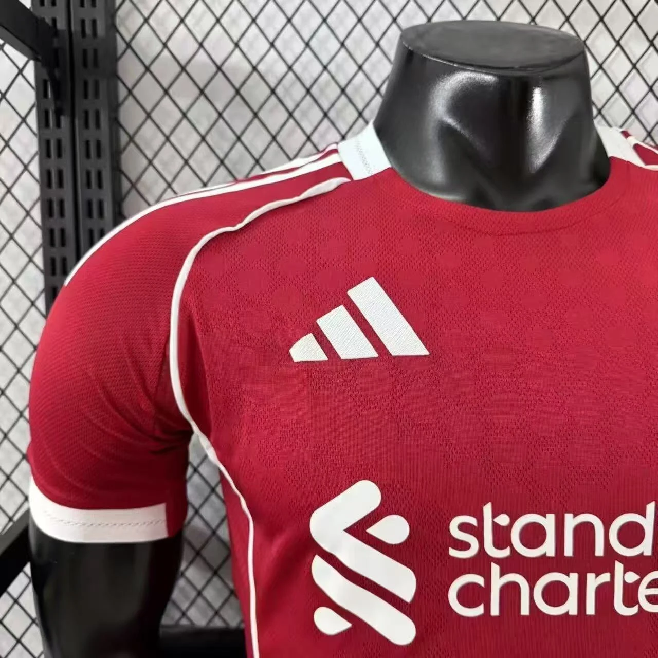 2025-26 Liverpool Home Kit - Player Edition view 6