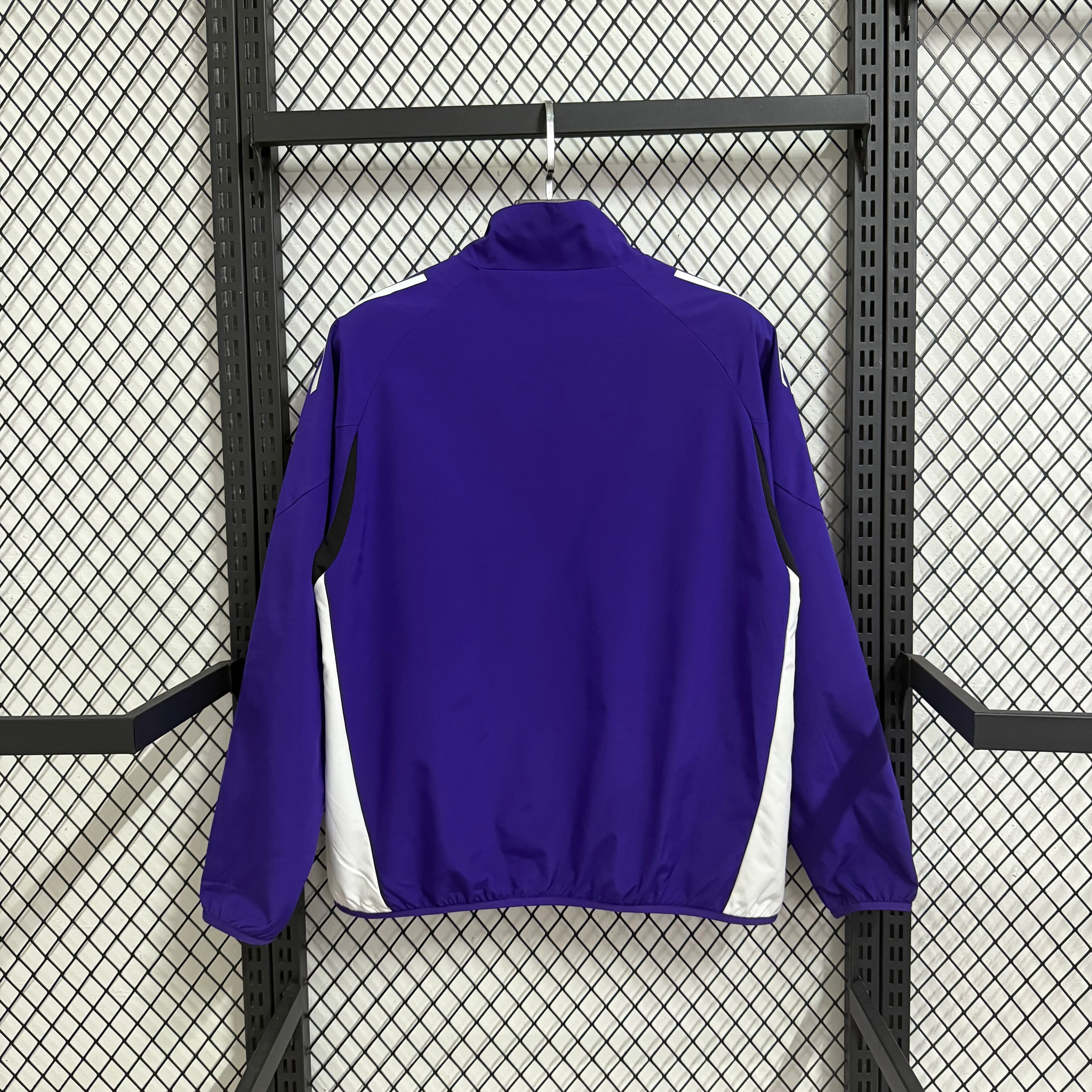 2025-26 Manchester United Purple Waterproof Training Windbreaker view 2