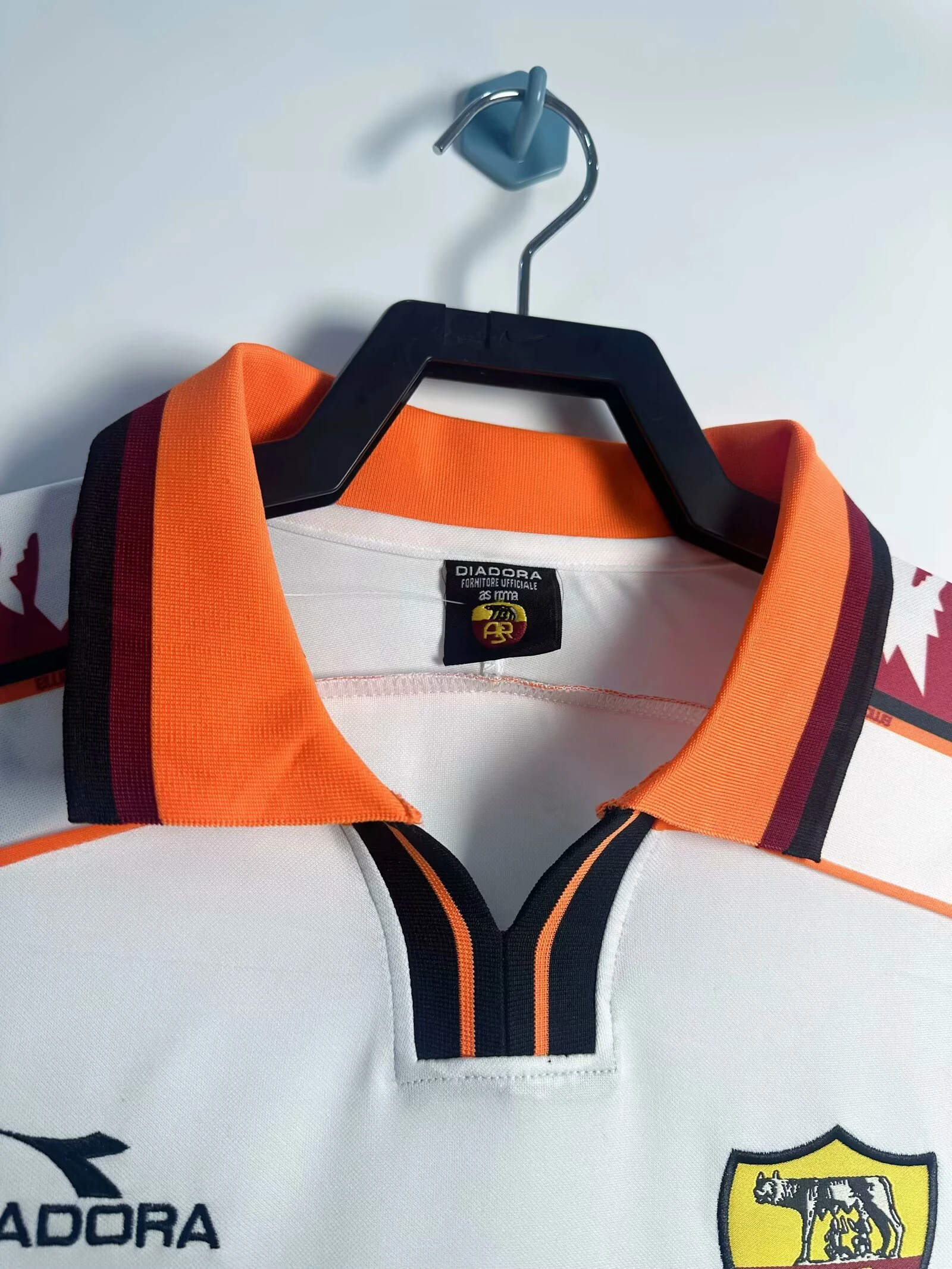 1998–99 Roma Away Long-Sleeve Retro Jersey view 3