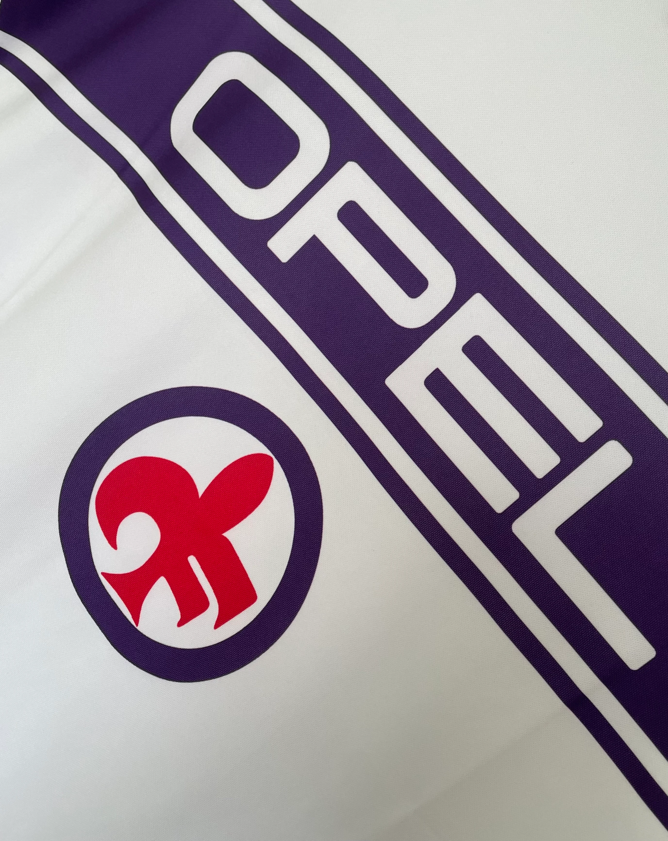 1983–85 Fiorentina Away Retro Jersey view 5