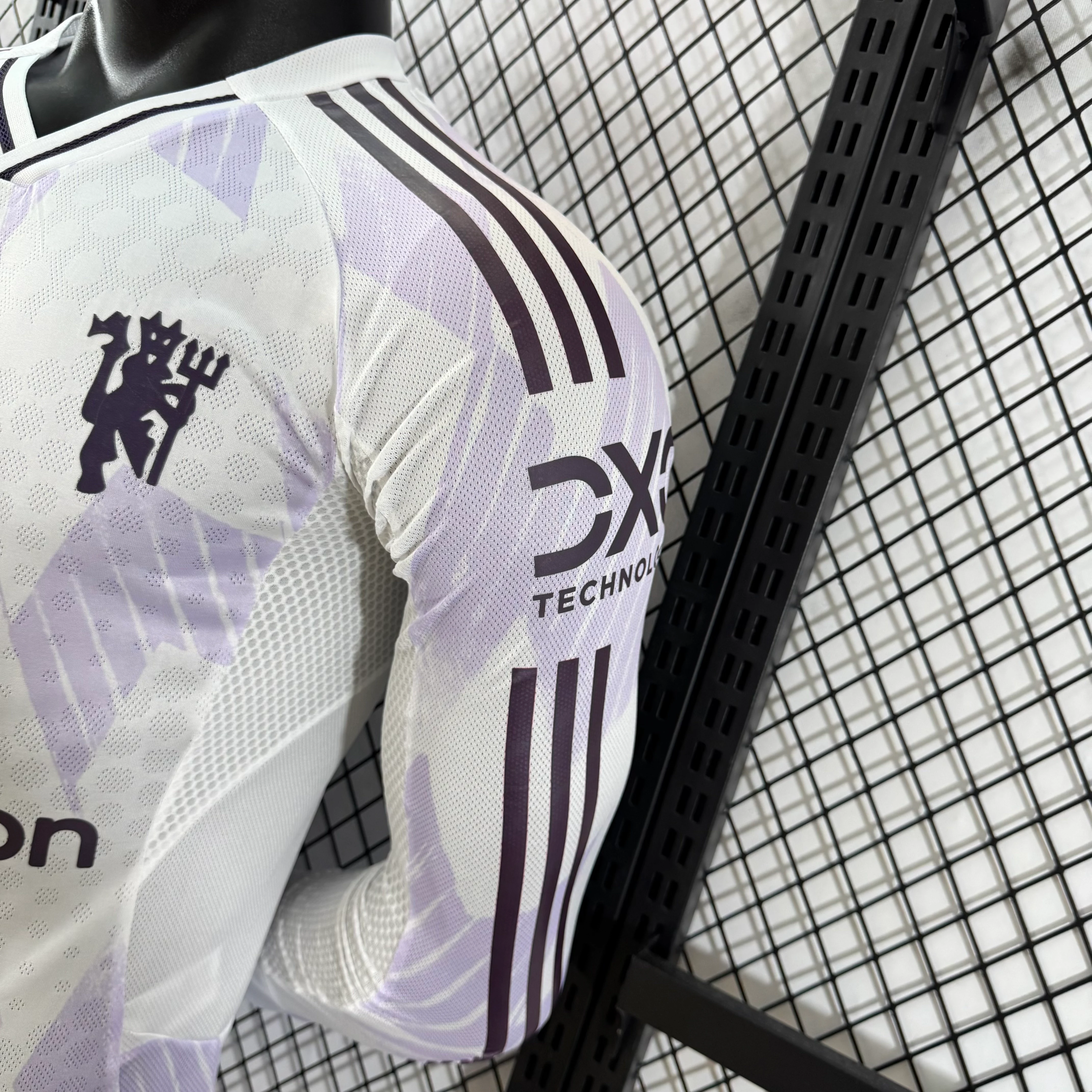 2025-26 Manchester City Away Long-Sleeve Jersey – Player Version view 7