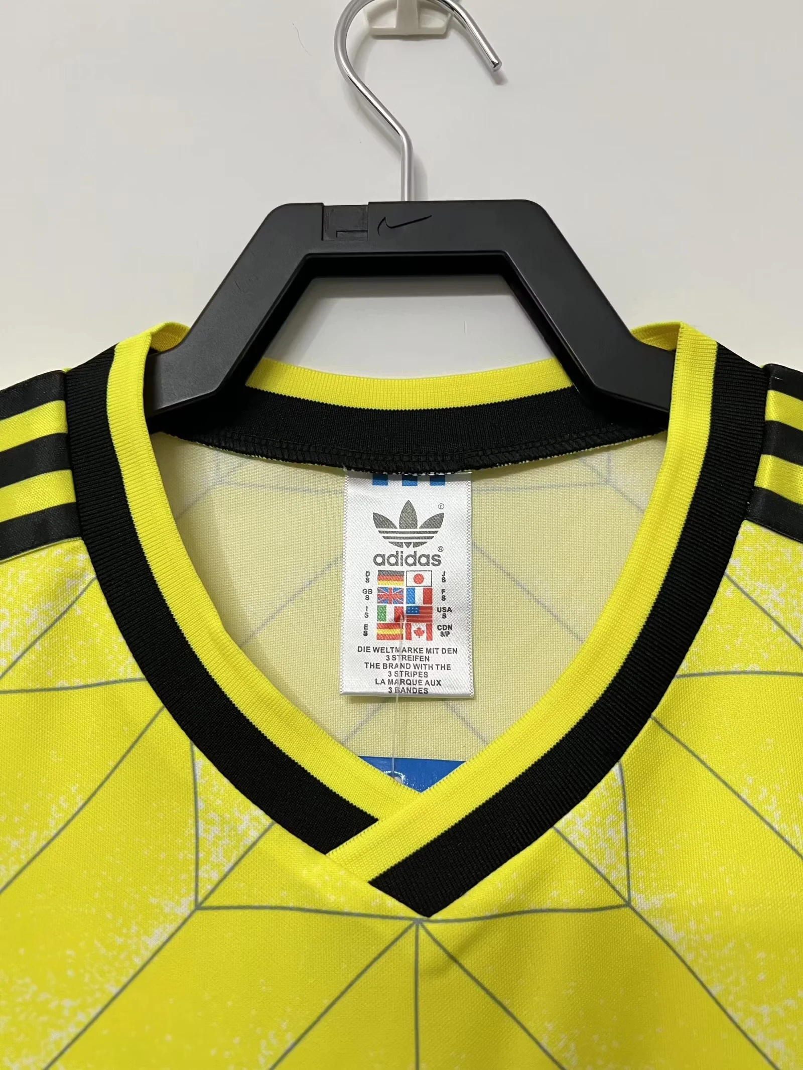 1988 Dortmund Home Retro Jersey view 5