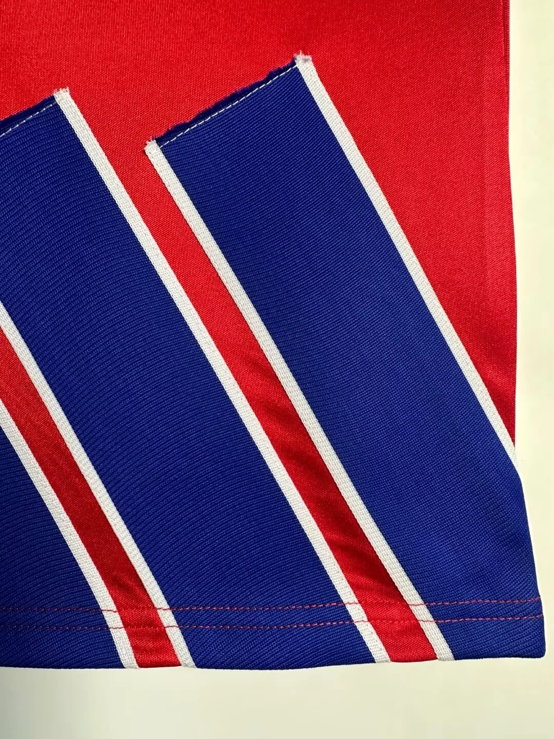 1993-95 Bayern home retro jersey view 7