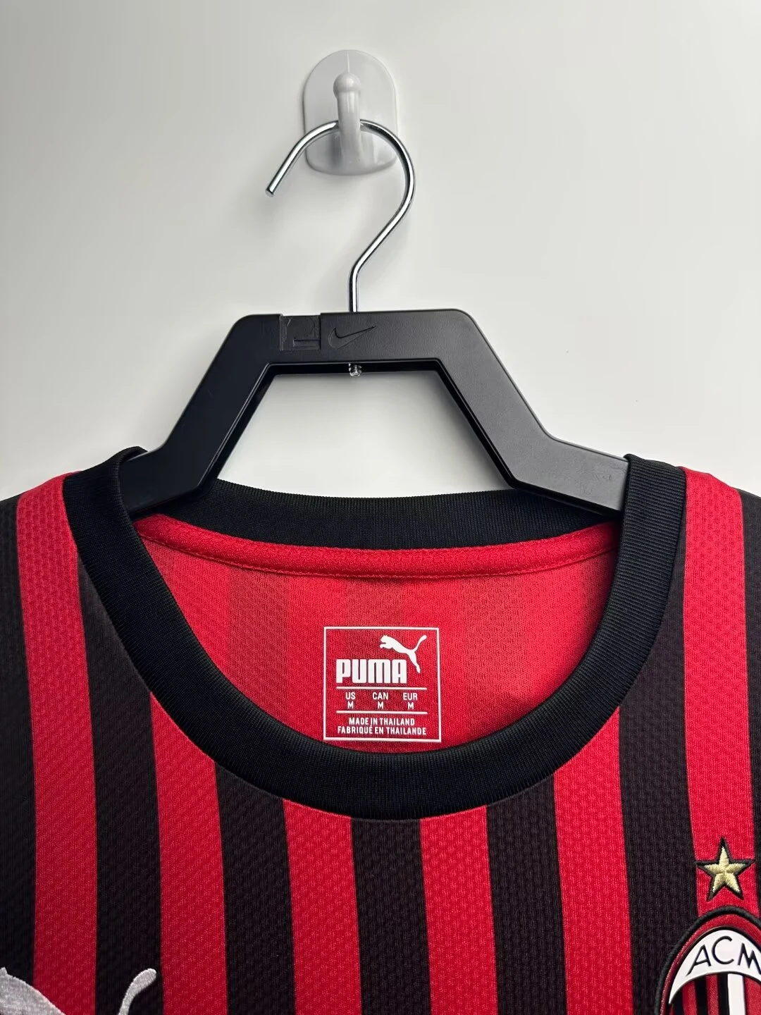 2019-20AC Home Retro Jersey view 7