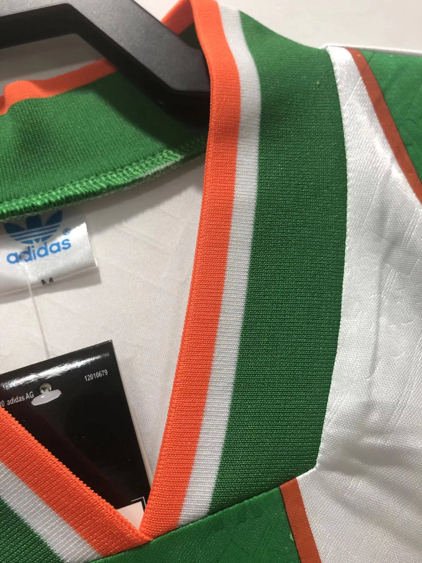 1994 Ireland Away Retro Jersey - with Advertisement view 9