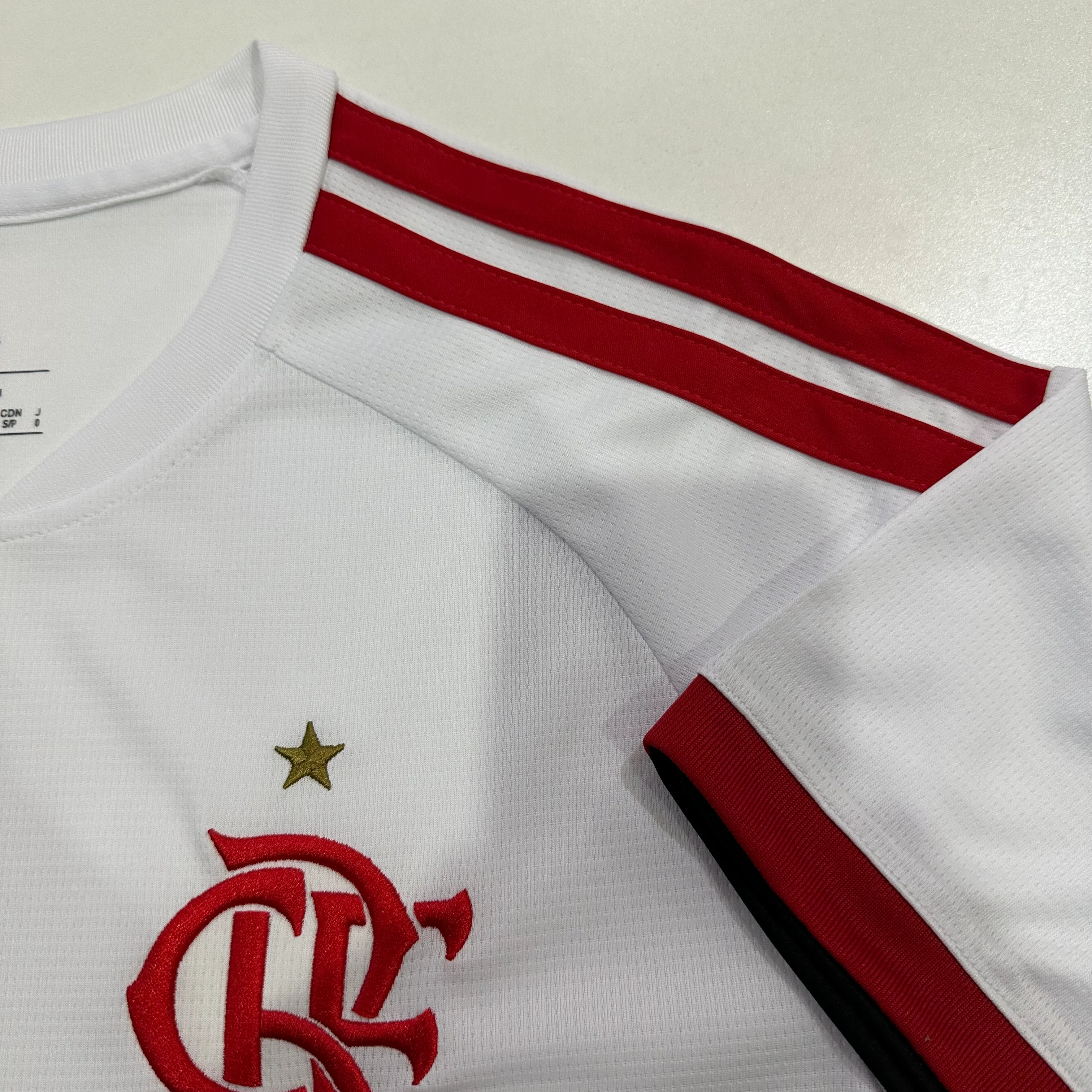 2026-27 Flamengo Away Jersey - Fan Edition view 9