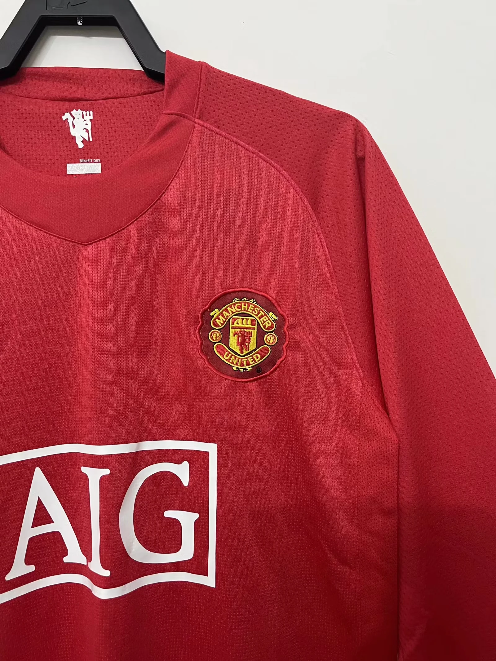 2007-08 Manchester United Home Long Sleeve Retro Shirt - League Plate view 5