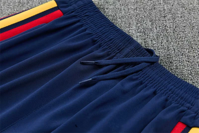 2026-27 Spain White Half-Zip Training Jersey (Two Stars) view 3