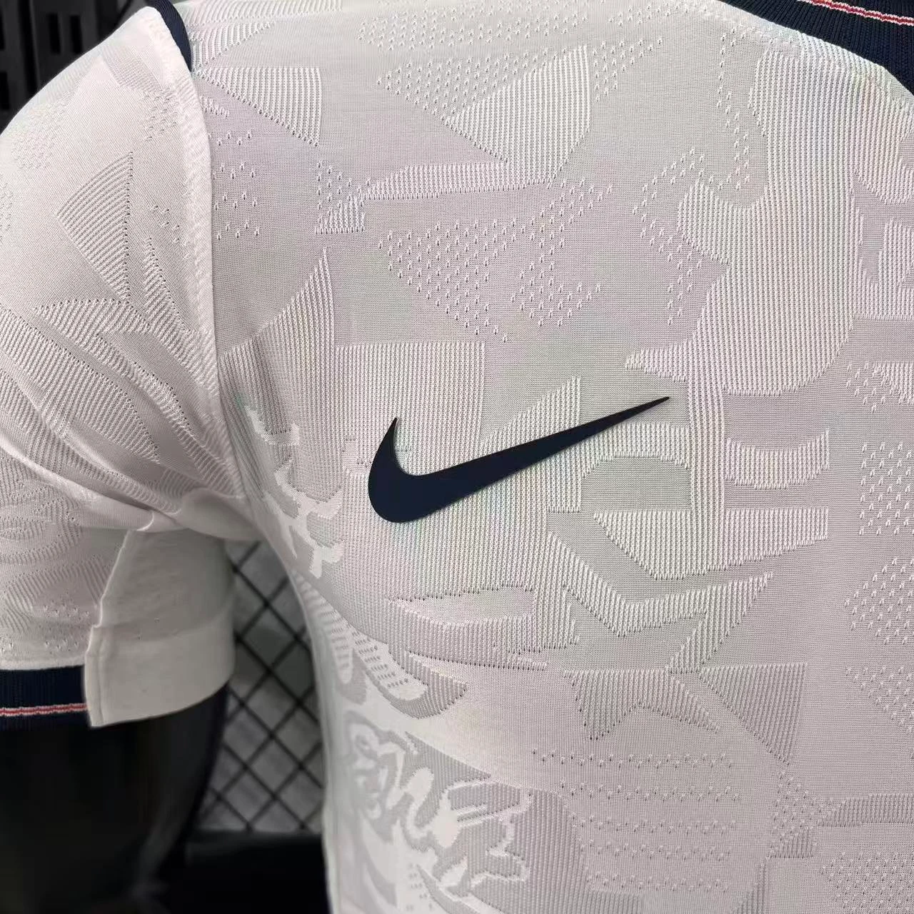 2026 England Home Jersey – Player Version view 4