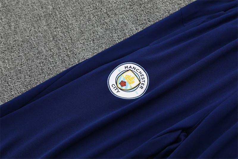 2025-26 Manchester City Light Blue Half-Zip Training Jersey view 9