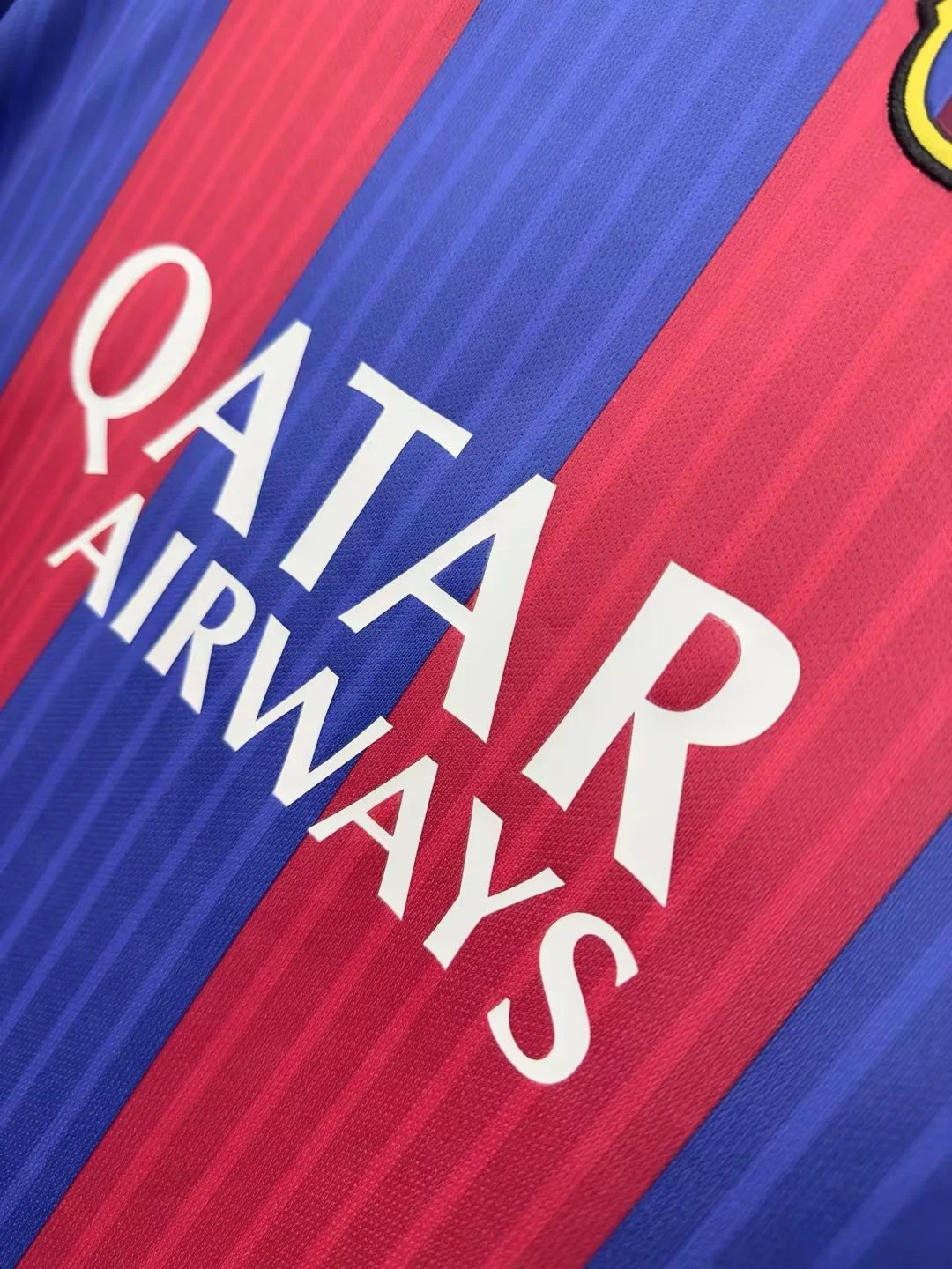 2016-17 Barcelona Home Retro Jersey view 8