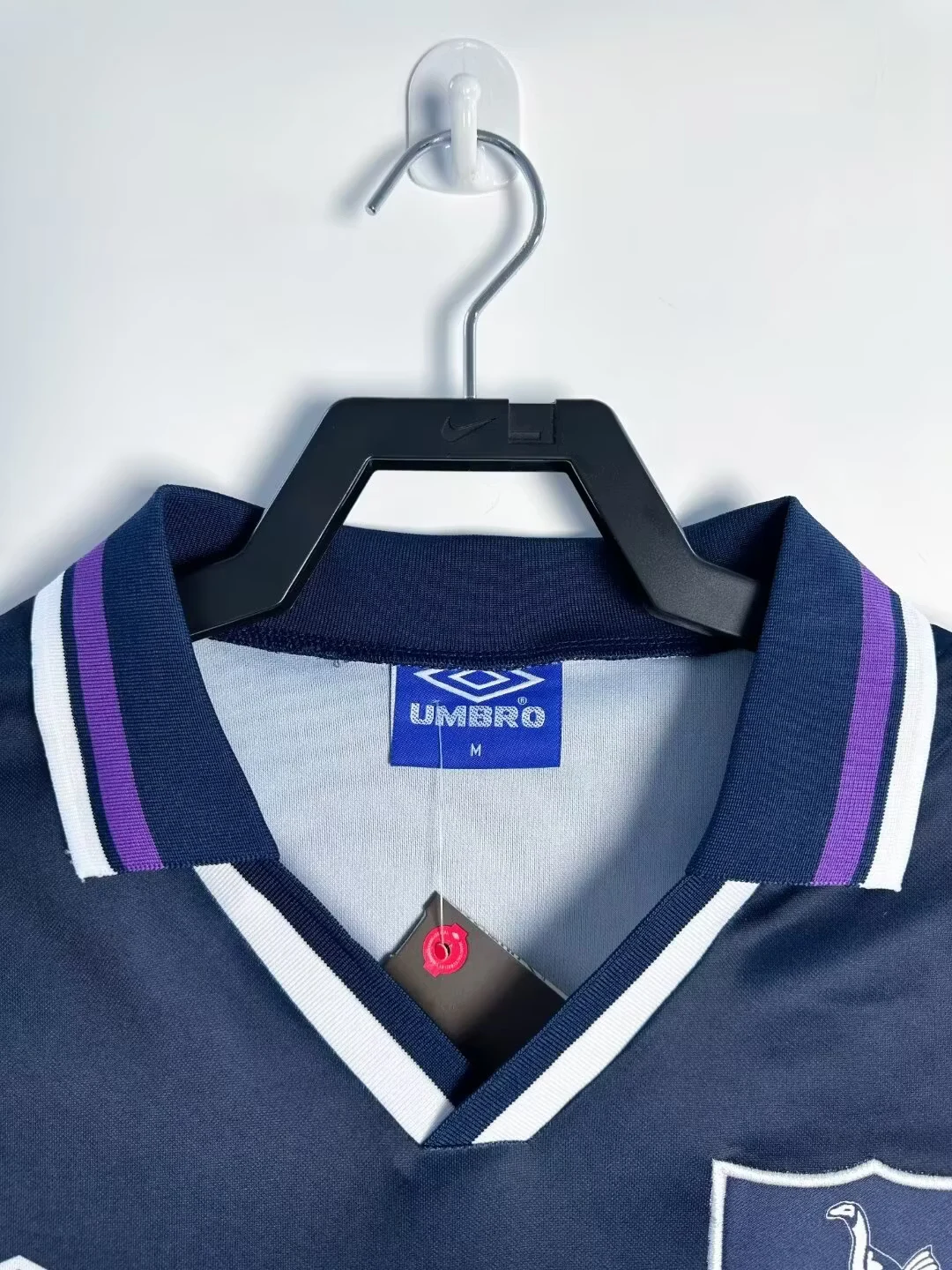 1994-95 Tottenham Hotspur Away Retro Kit view 5