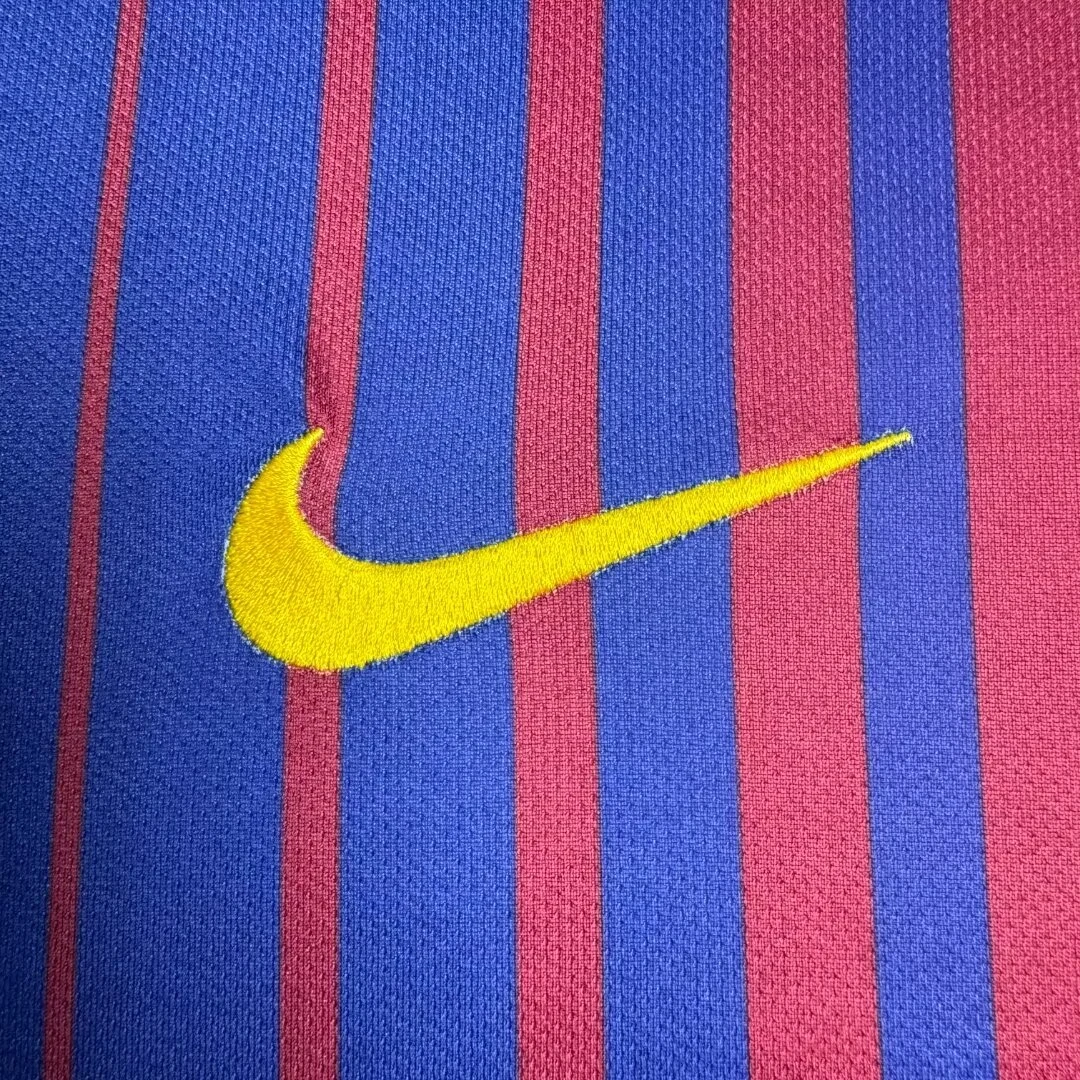 2017-18 Barcelona Home Retro Jersey view 6