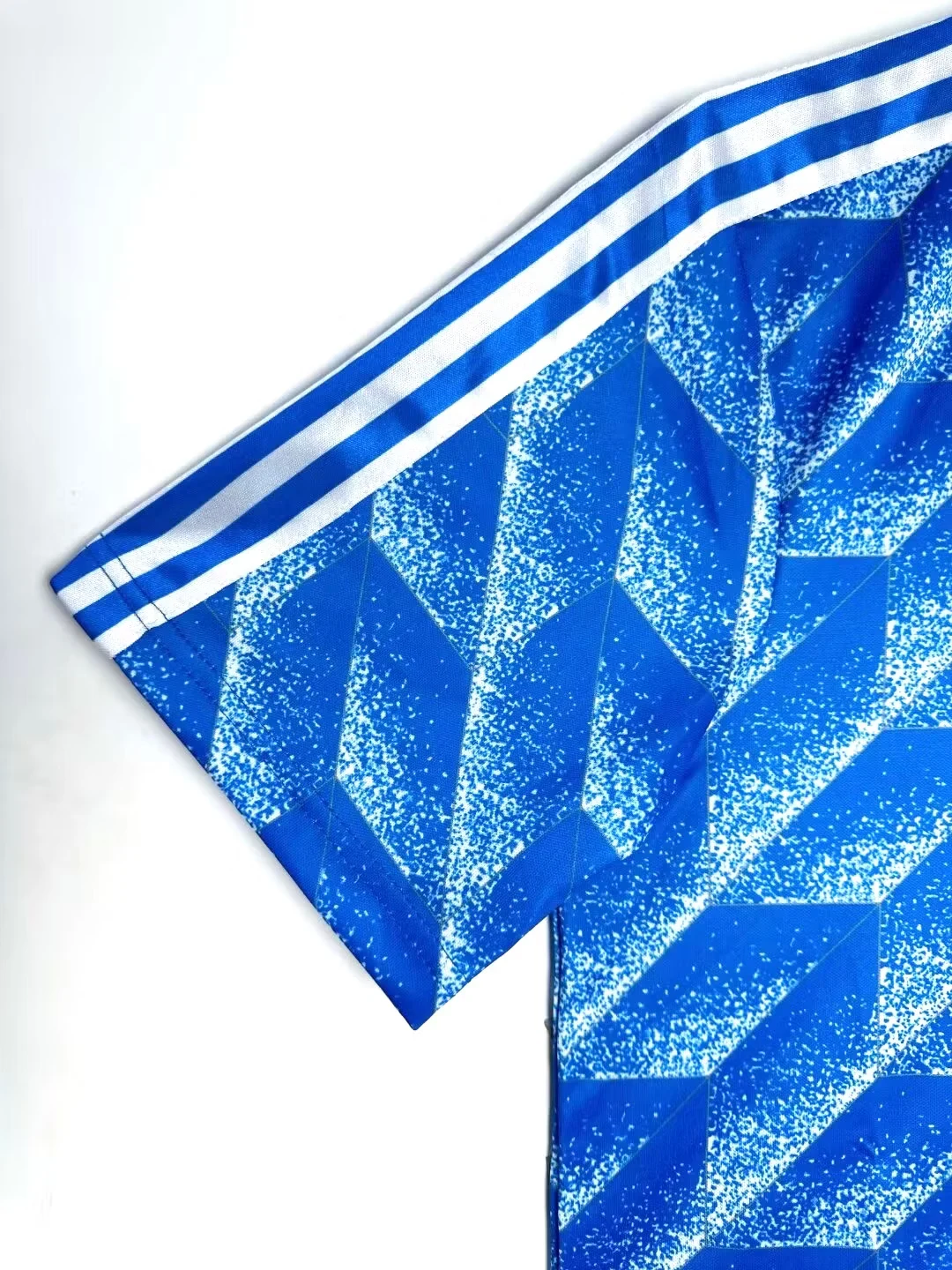 1988 Netherlands Away Retro Jersey view 6