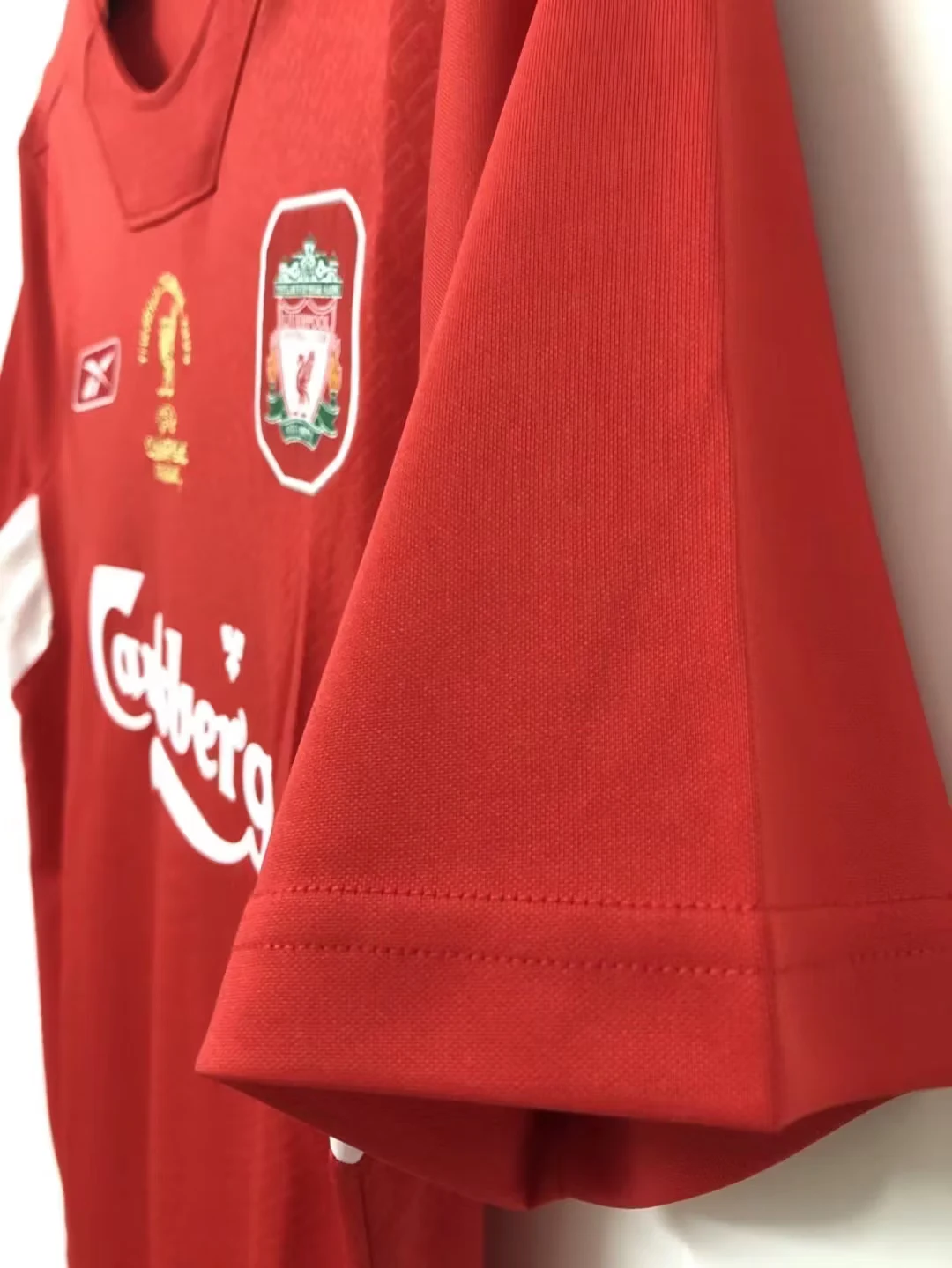2004-05 Liverpool Home Retro Jersey view 4