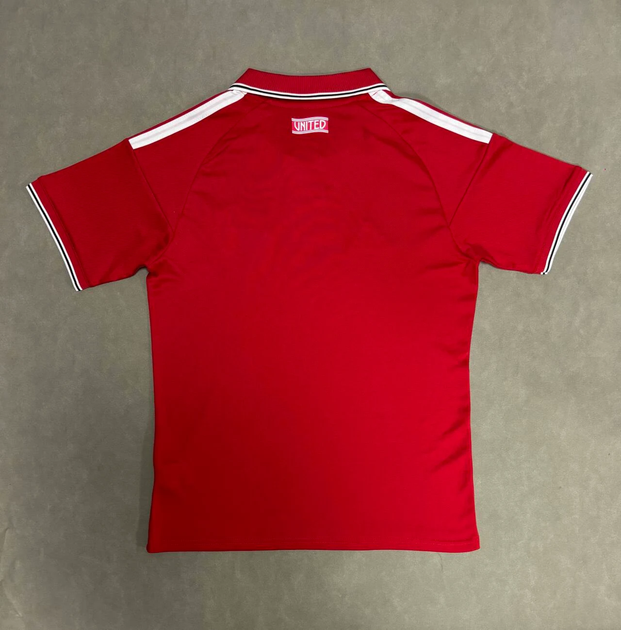 2026-27 Manchester United Home Shirt – Fan Version view 2