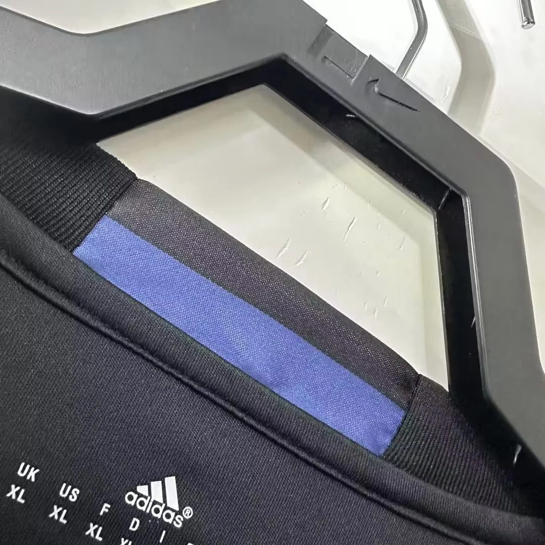 2016-17 Real Madrid Second Away Retro Jersey view 8